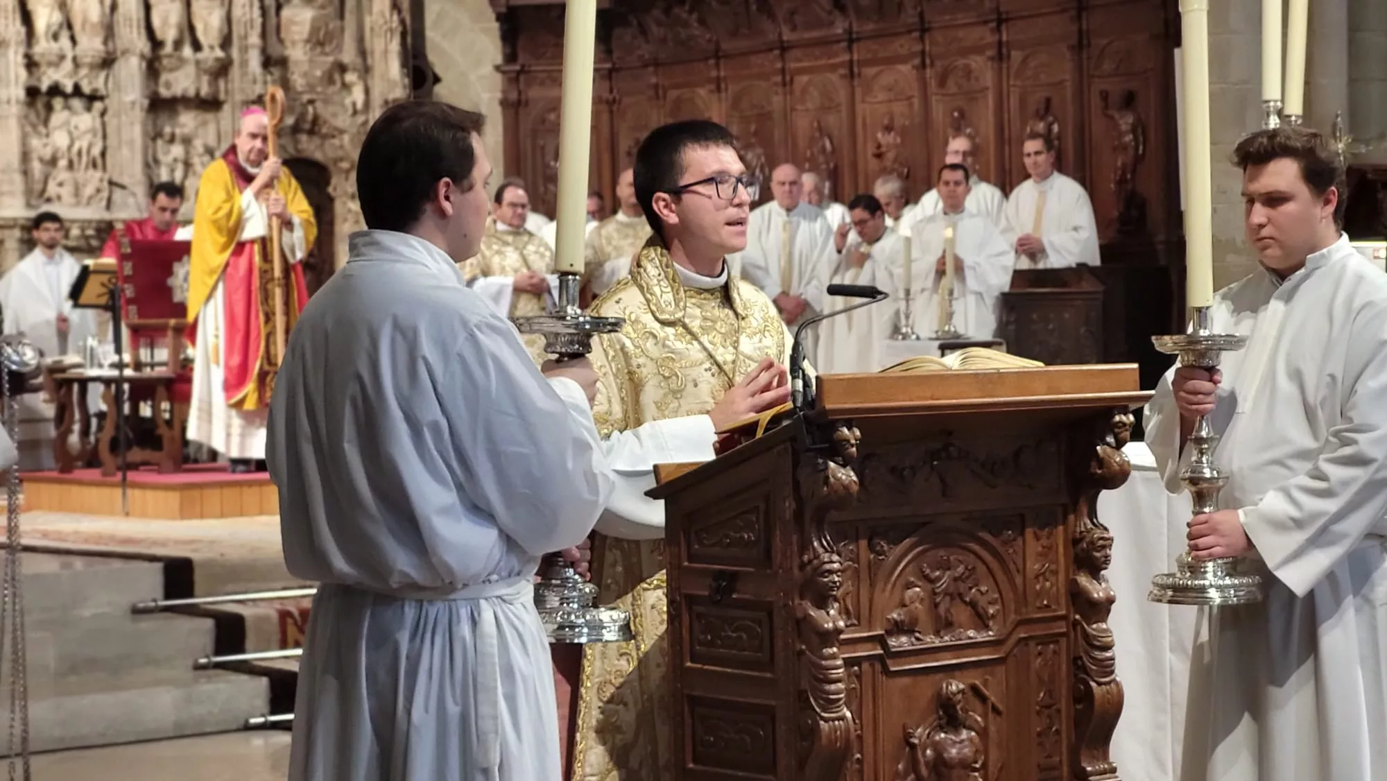 Ordenación sacerdotal de Reynaldo Jesús Cárdenas en Huesca