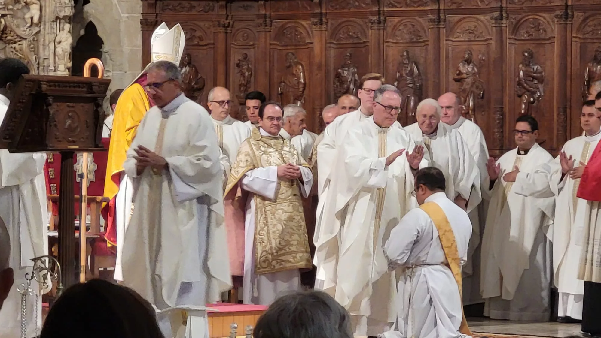 Ordenación sacerdotal de Reynaldo Jesús Cárdenas en Huesca