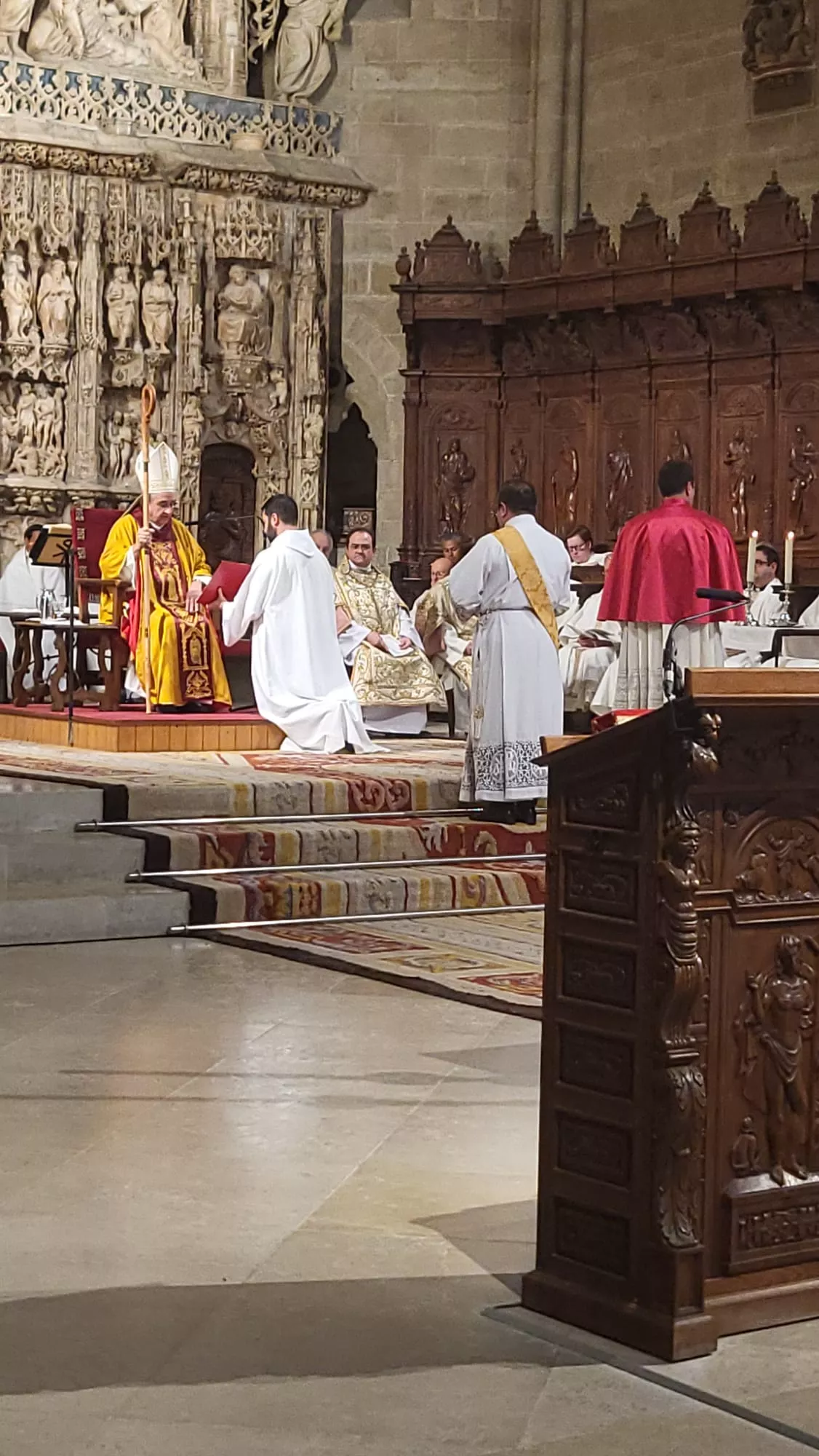 Ordenación sacerdotal de Reynaldo Jesús Cárdenas en Huesca