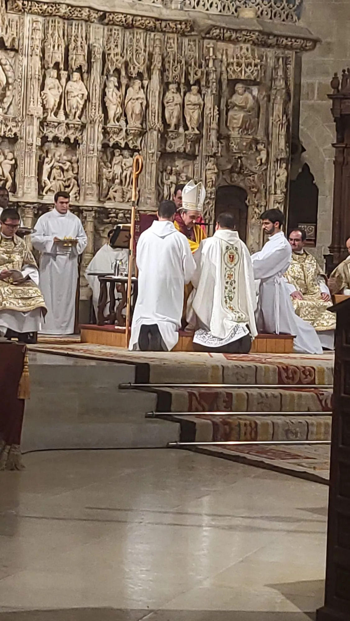 Ordenación sacerdotal de Reynaldo Jesús Cárdenas en Huesca