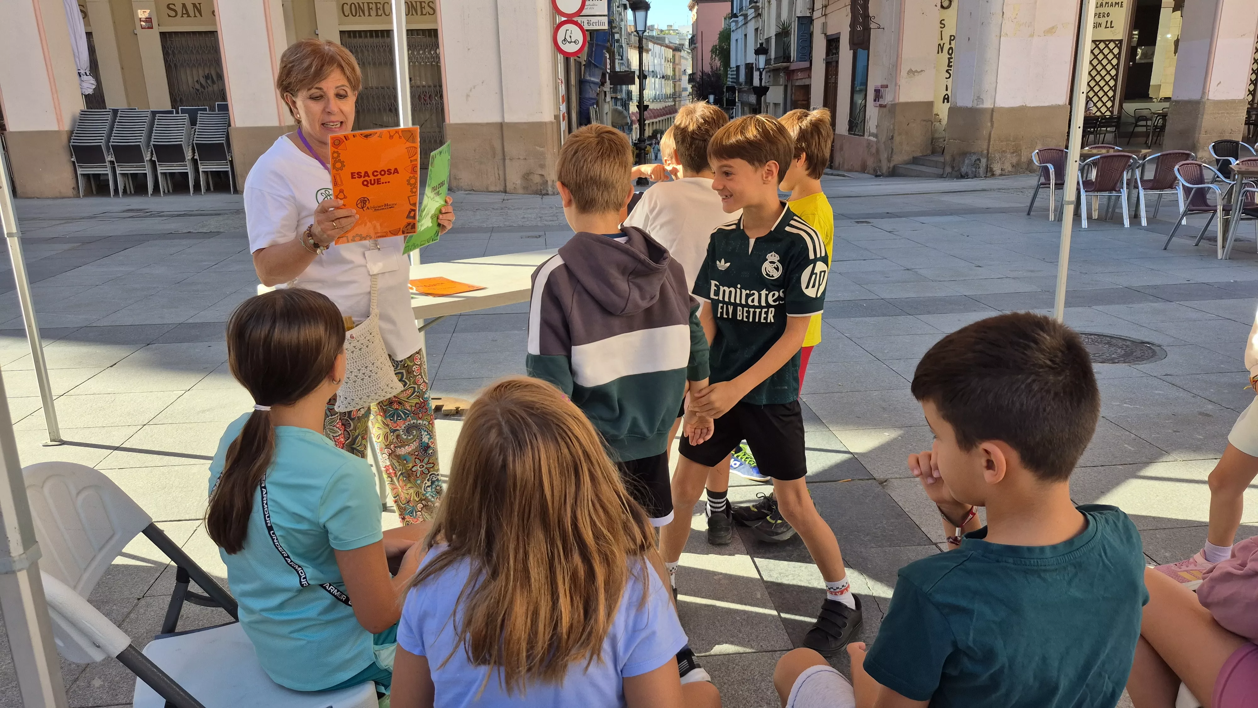 Conmemoración del Día del Alzhéimer en Huesca. Foto Myriam Martínez