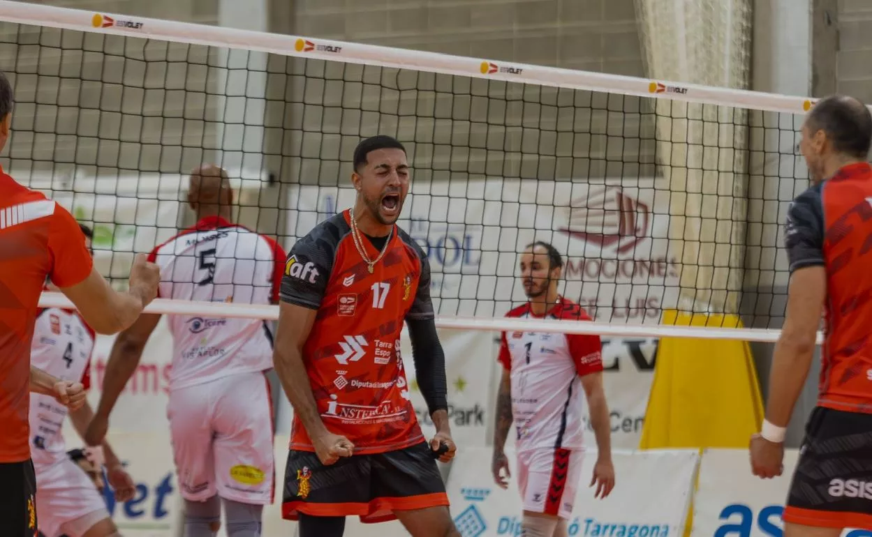 Barbastro podrá disfrutar de voleibol de primer nivel.