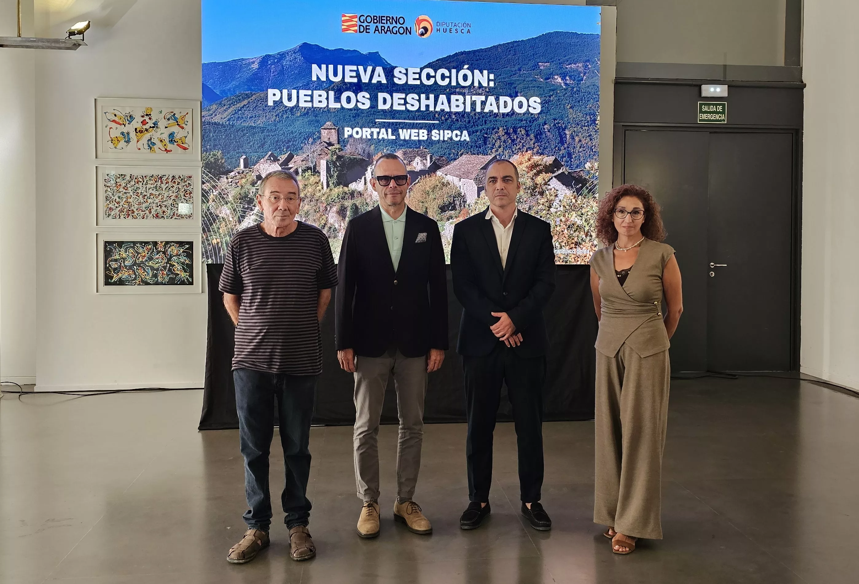 Francisco Bolea, Pedro Olloqui, Carlos Sampériz y Silvia Sanvicente en la presentación del inventario del Sipca de pueblos deshabitados