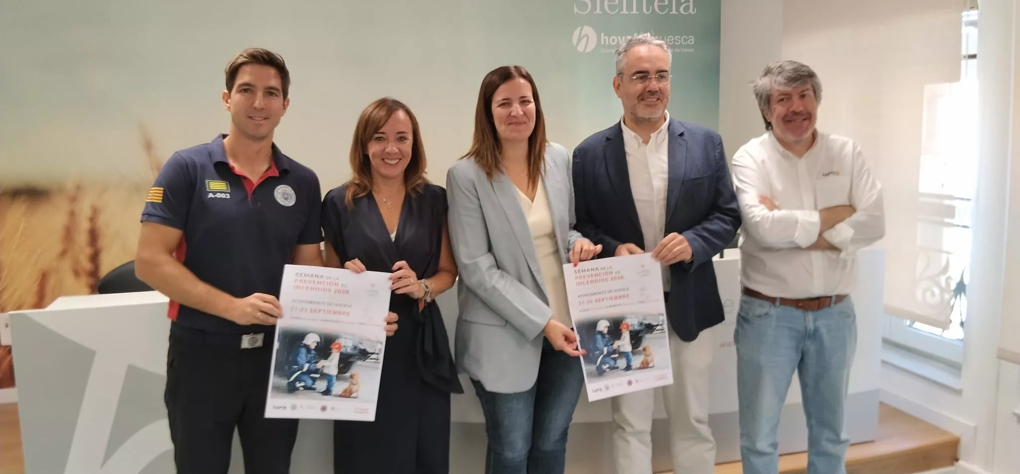 Ignacio Farjas, Gemma Allué, Mónica Soler, Antonio García y Gabriel Muñoz presentan la Semana de la Prevención de Incendios.