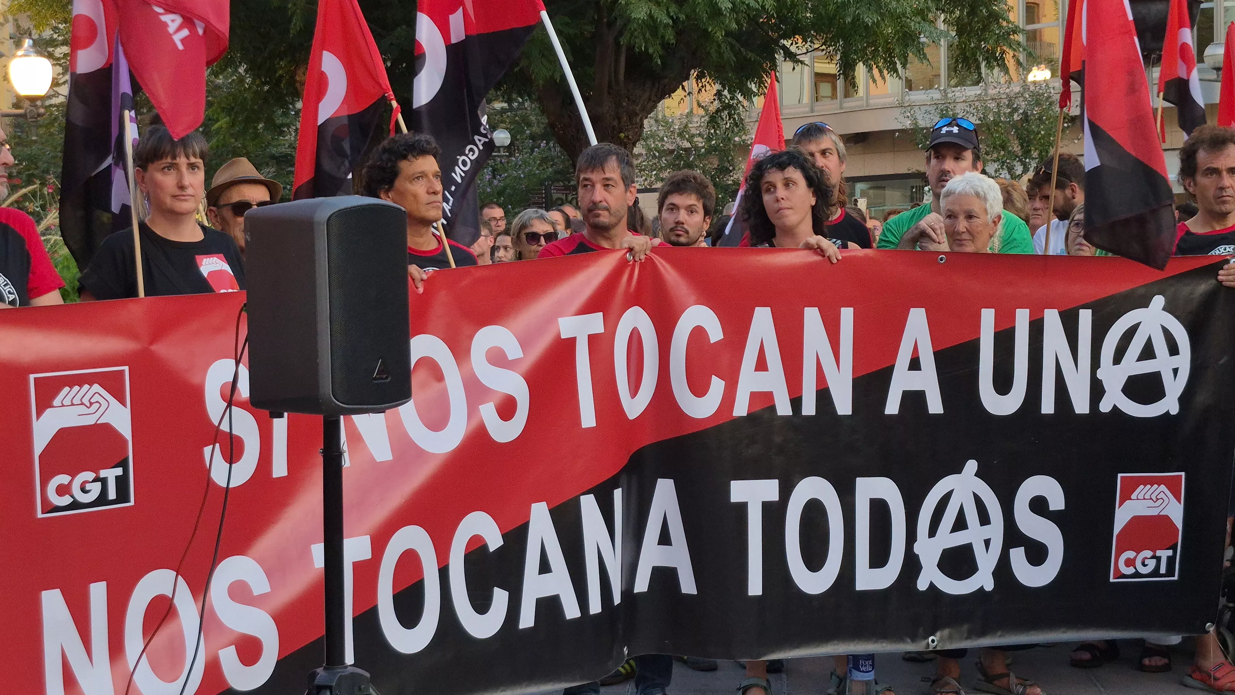 Concentración de apoyo al docente sancionado Sergio Martínez. Foto Myriam Martínez