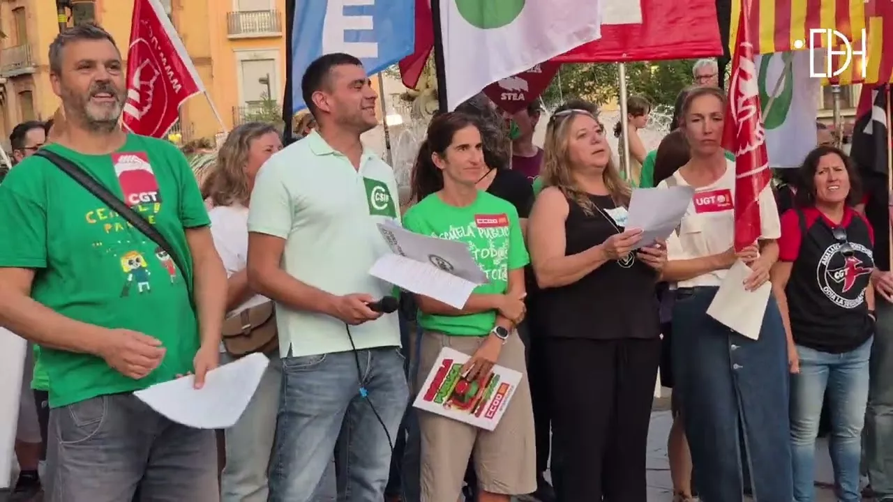 Apoyo al docente sancionado