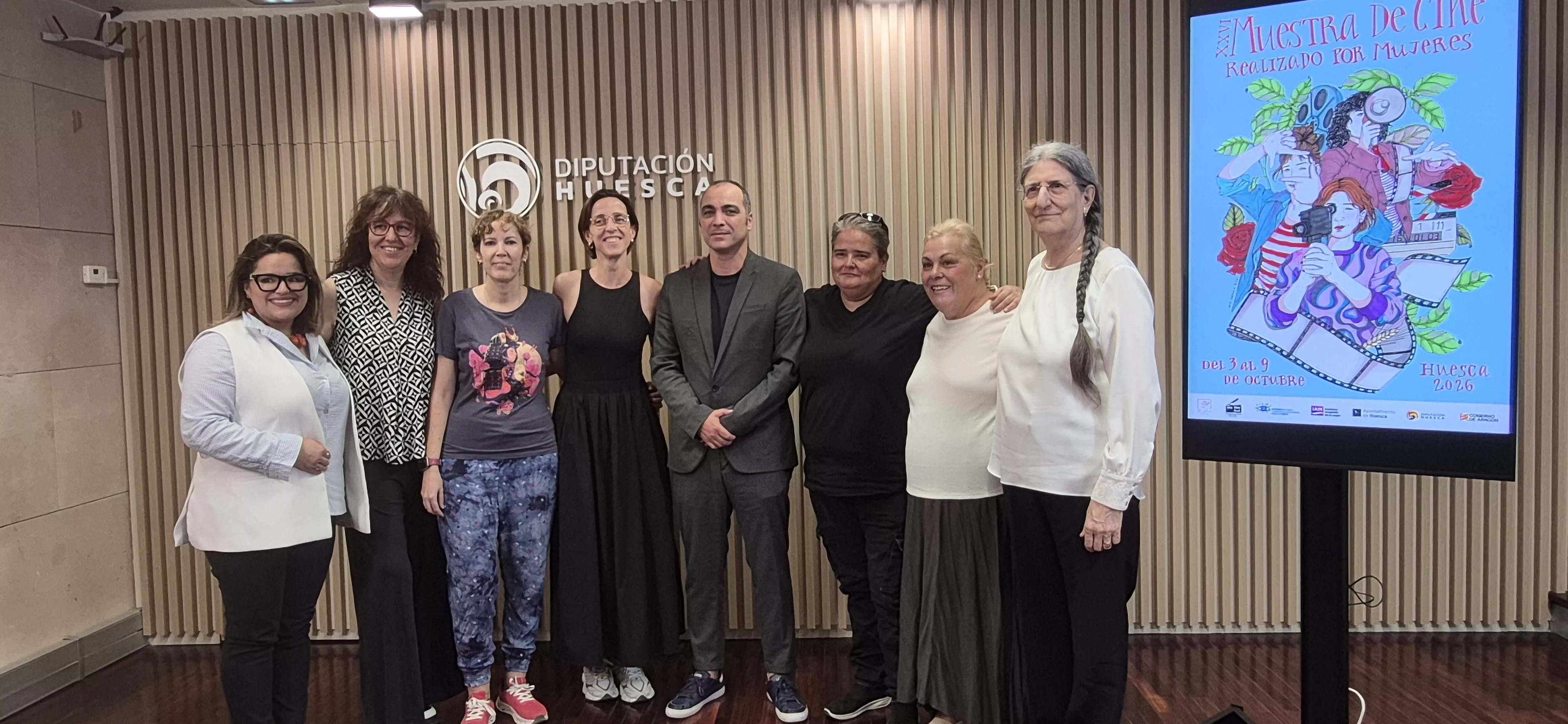 Presentación de la Muestra, con protagonistas del podscat Locas de qué. Foto Myriam Marínez