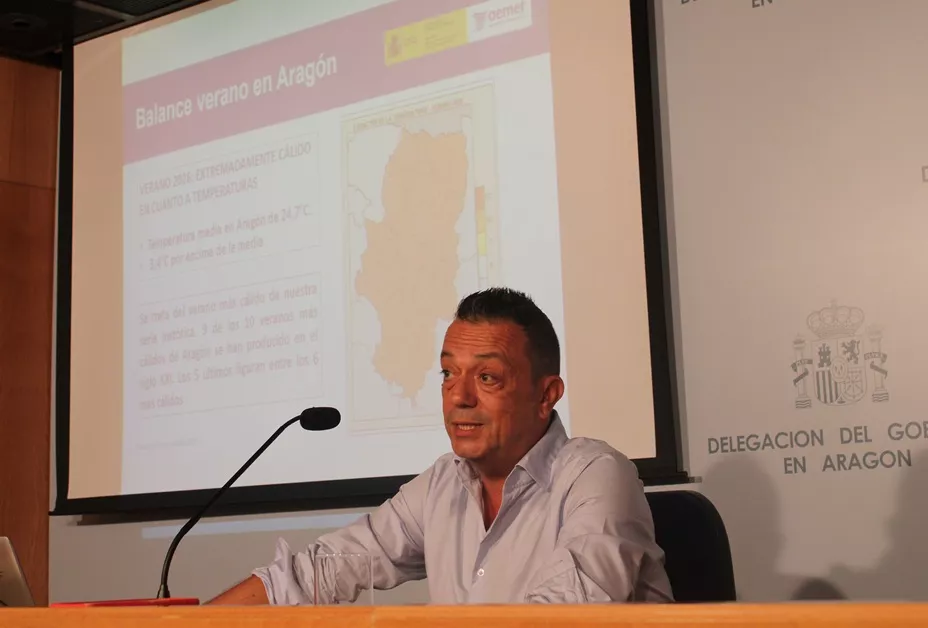 Arcadio Blasco ha explicado el verano y las previsiones de otoño por Aemet. Aragón ha sufrido su verano más cálido de la serie, 3,4 grados más que la referencia 1991-2020