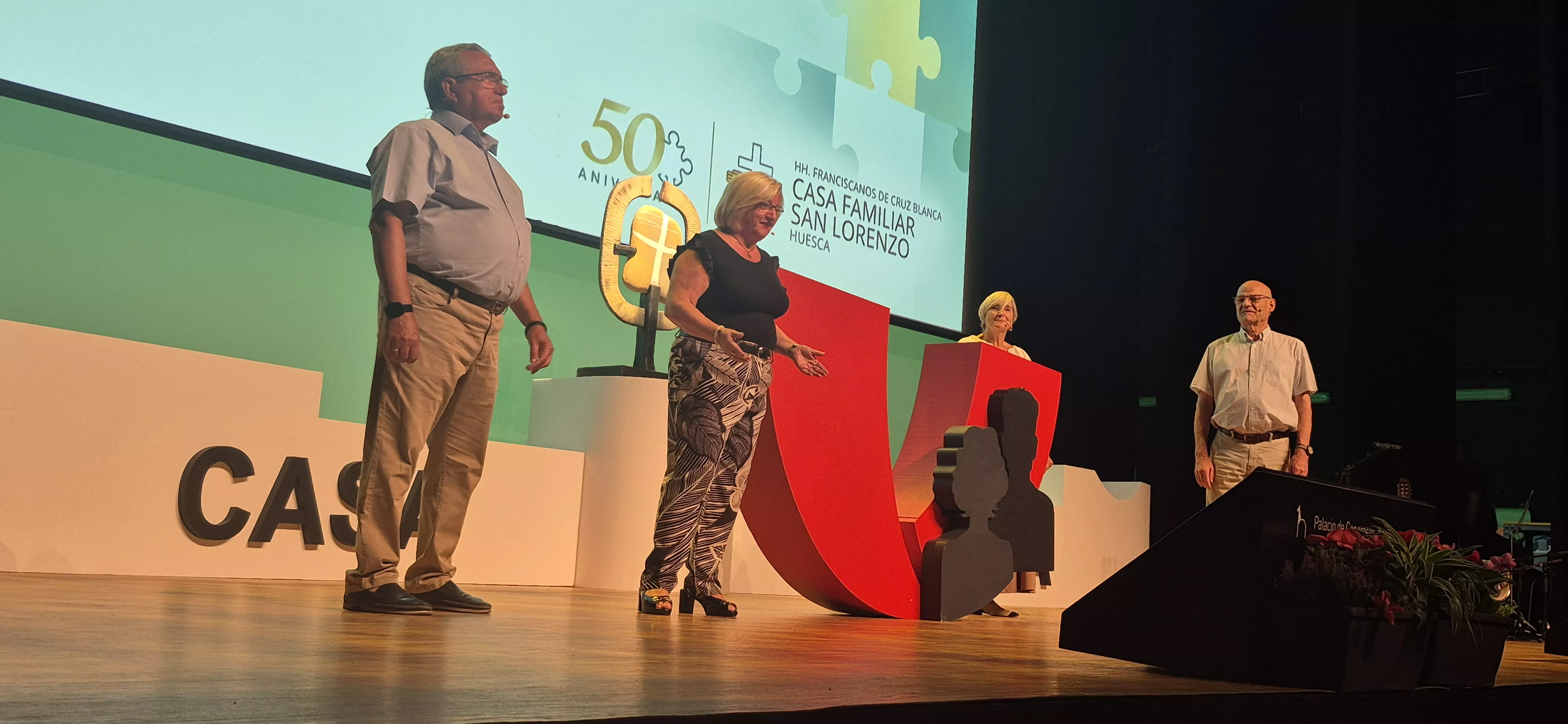 Celebración de los 50 años de Cruz Blanca en Huesca. Foto Myriam Martínez 