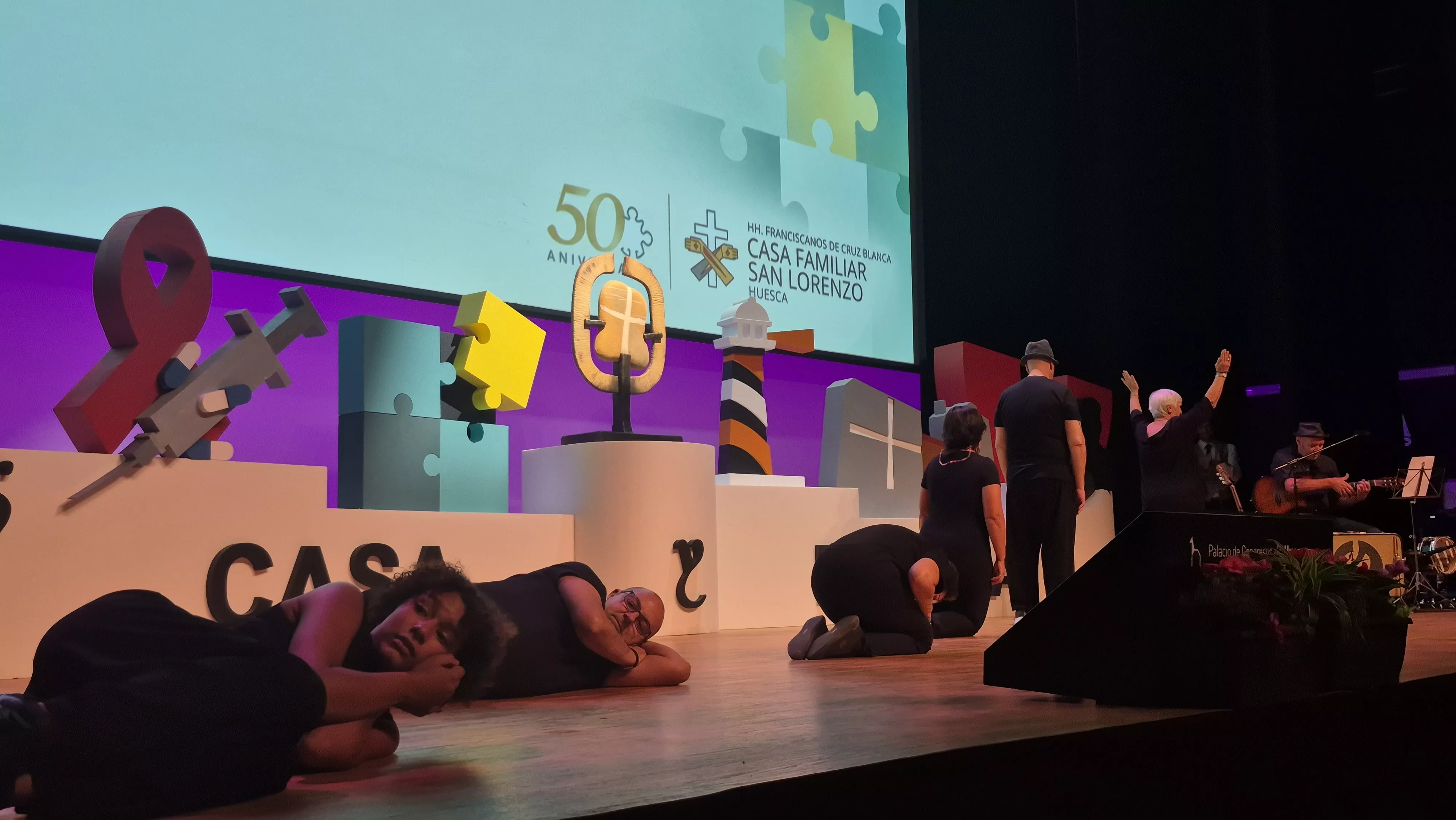 Celebración de los 50 años de Cruz Blanca en Huesca. Foto Myriam Martínez 