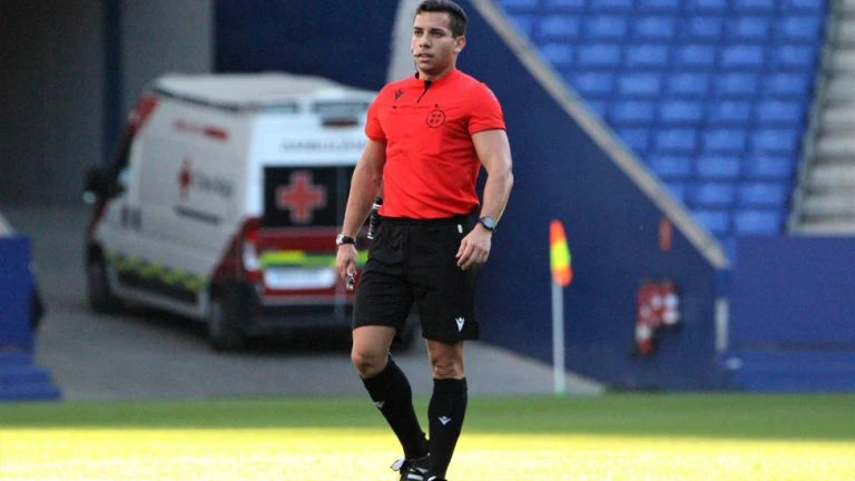 Ya hay árbitro para el derbi entre el Teruel y el Huesca. José David Martínez Montalbán.