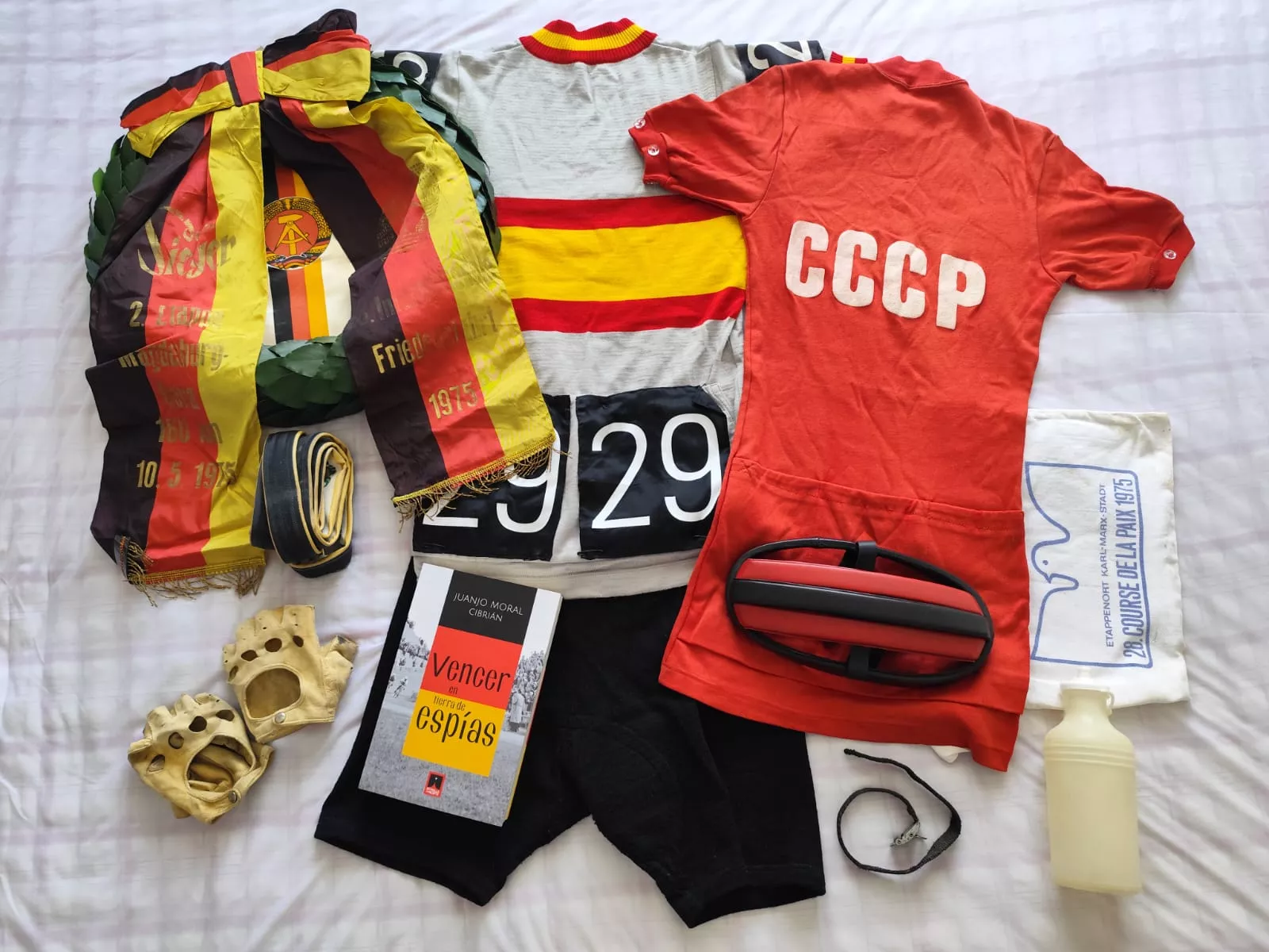 Imágenes del libro Vencer en tierra de espías.
