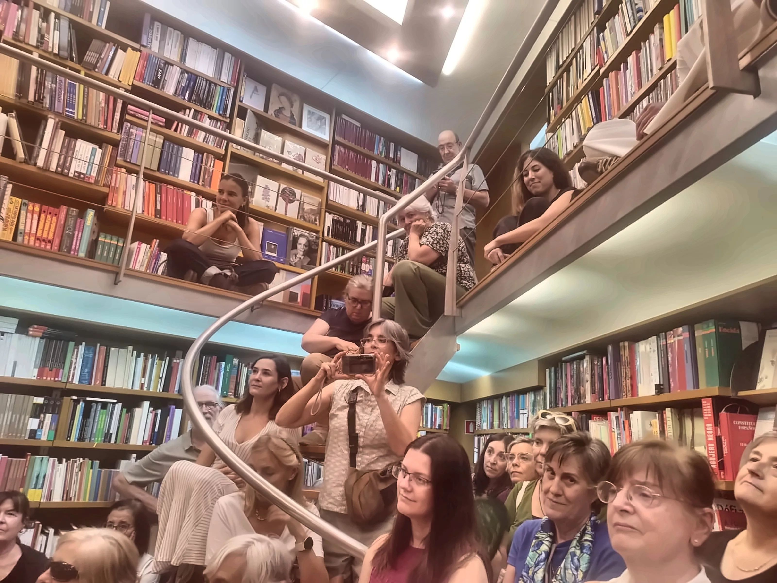 Presentación del Club de las modernas de Eva Cosculluela. 