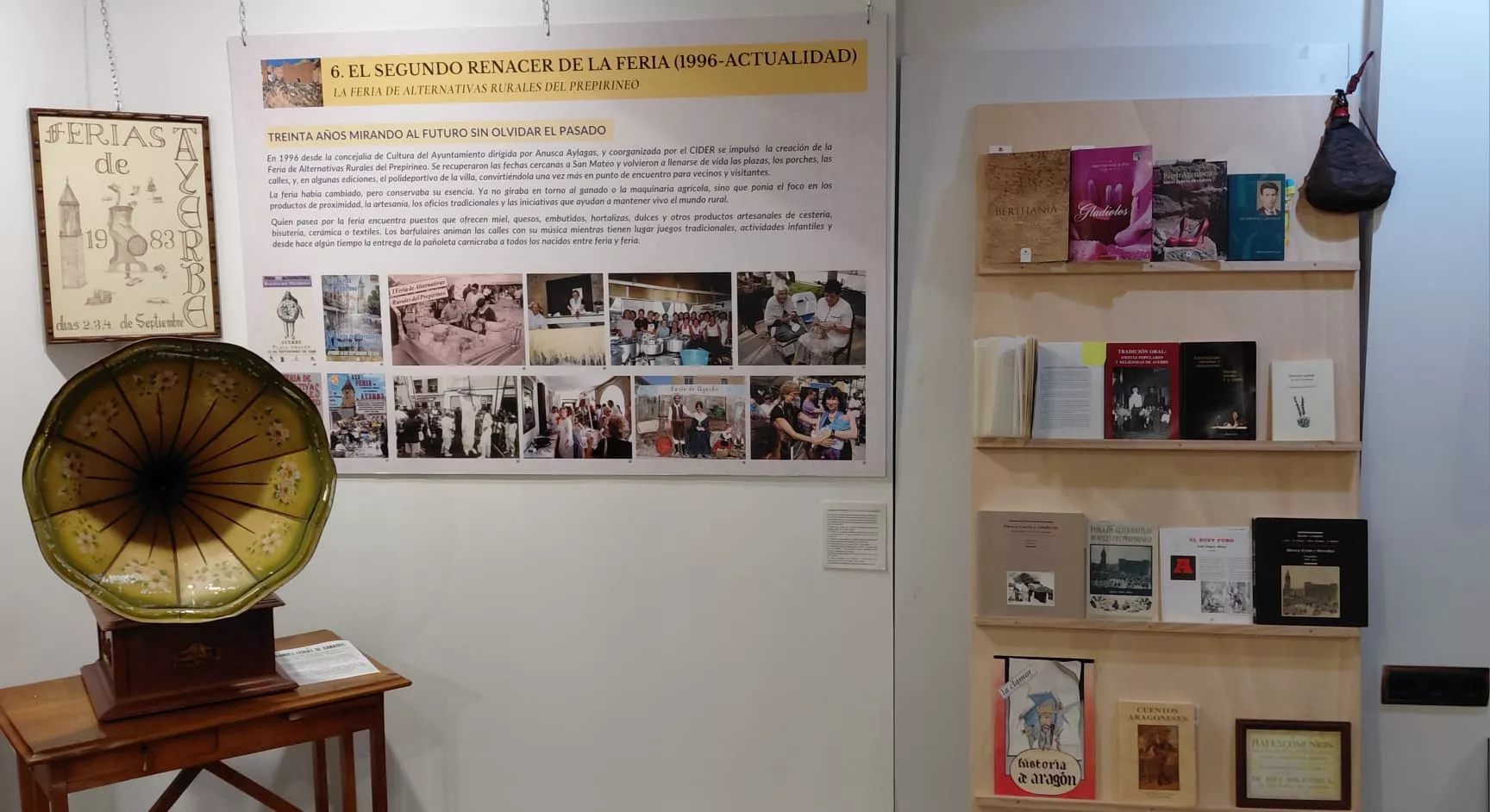 Inauguración de la exposición ‘Historia de las ferias de Ayerbe’.
