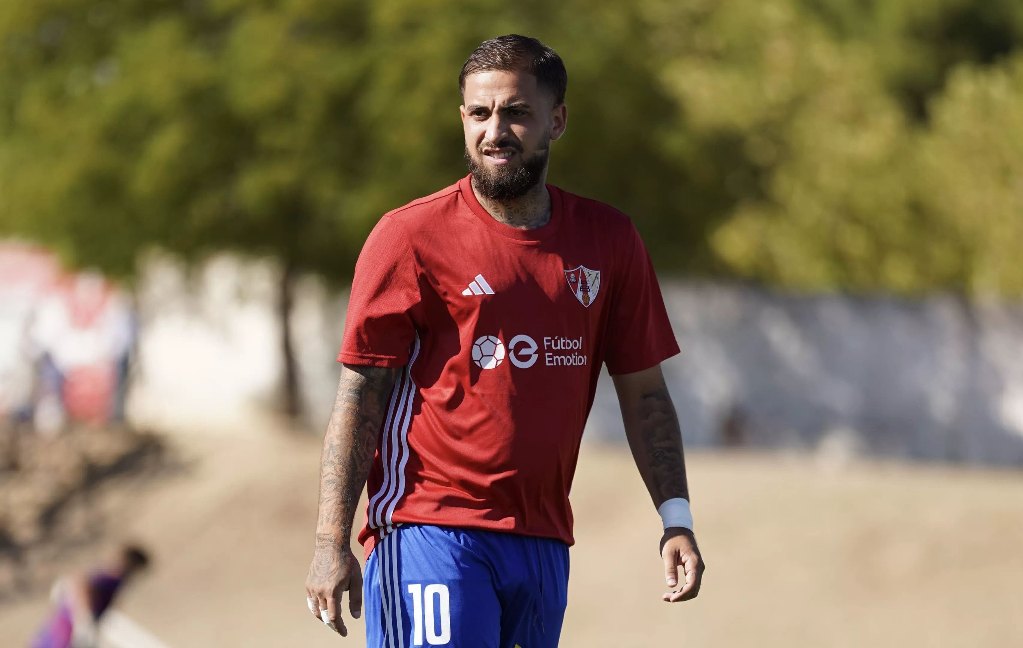 Un Barbastro espeso suma un punto ante el Náxara (0-0)