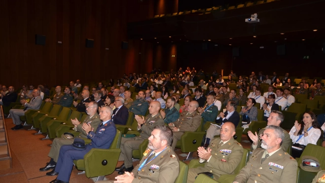 Alrededor de 200 alumnos participan en el Curso Internacional de Defensa de Jaca.