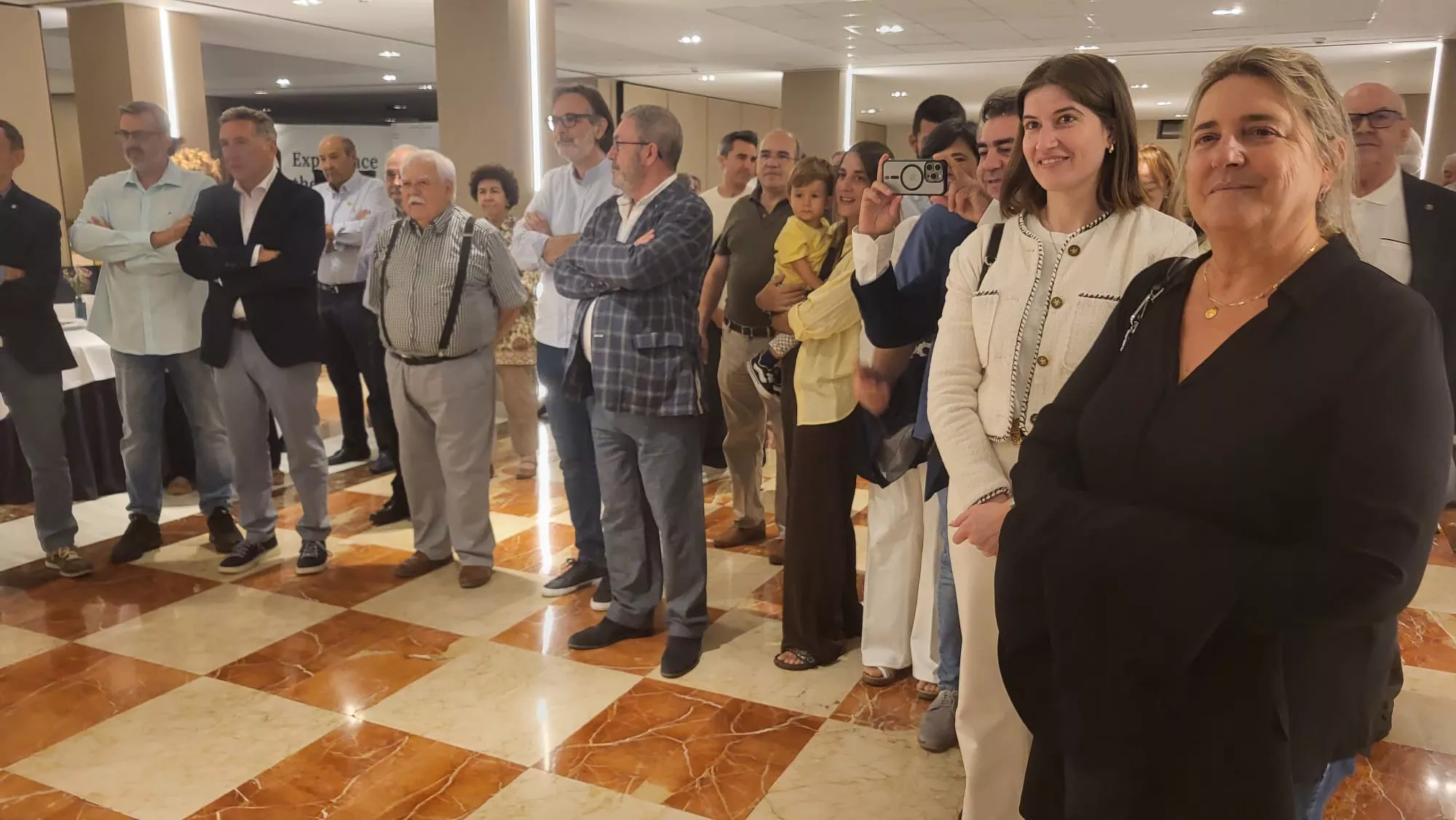 Vino Solidario de Enate para los Rotarios