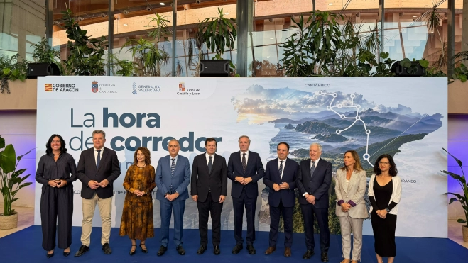 Autoridades presentes en la jornada Autoridades presentes en la jornada