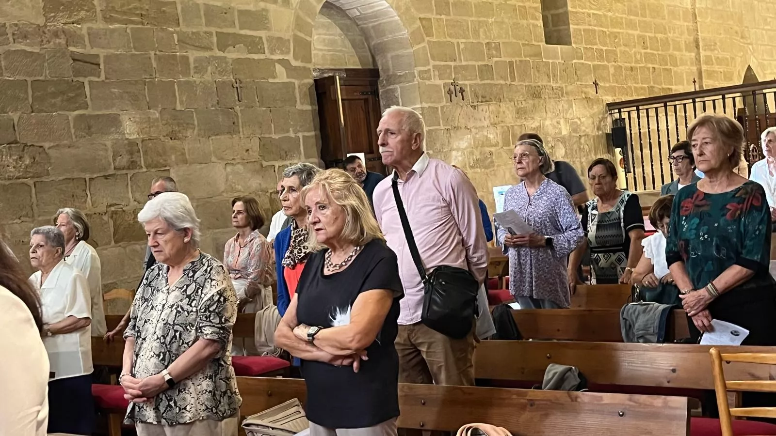 Tradicional entrega de un céntimo a las Miguelas por parte del Ayuntamiento de Huesca. Foto Mercedes Manterola