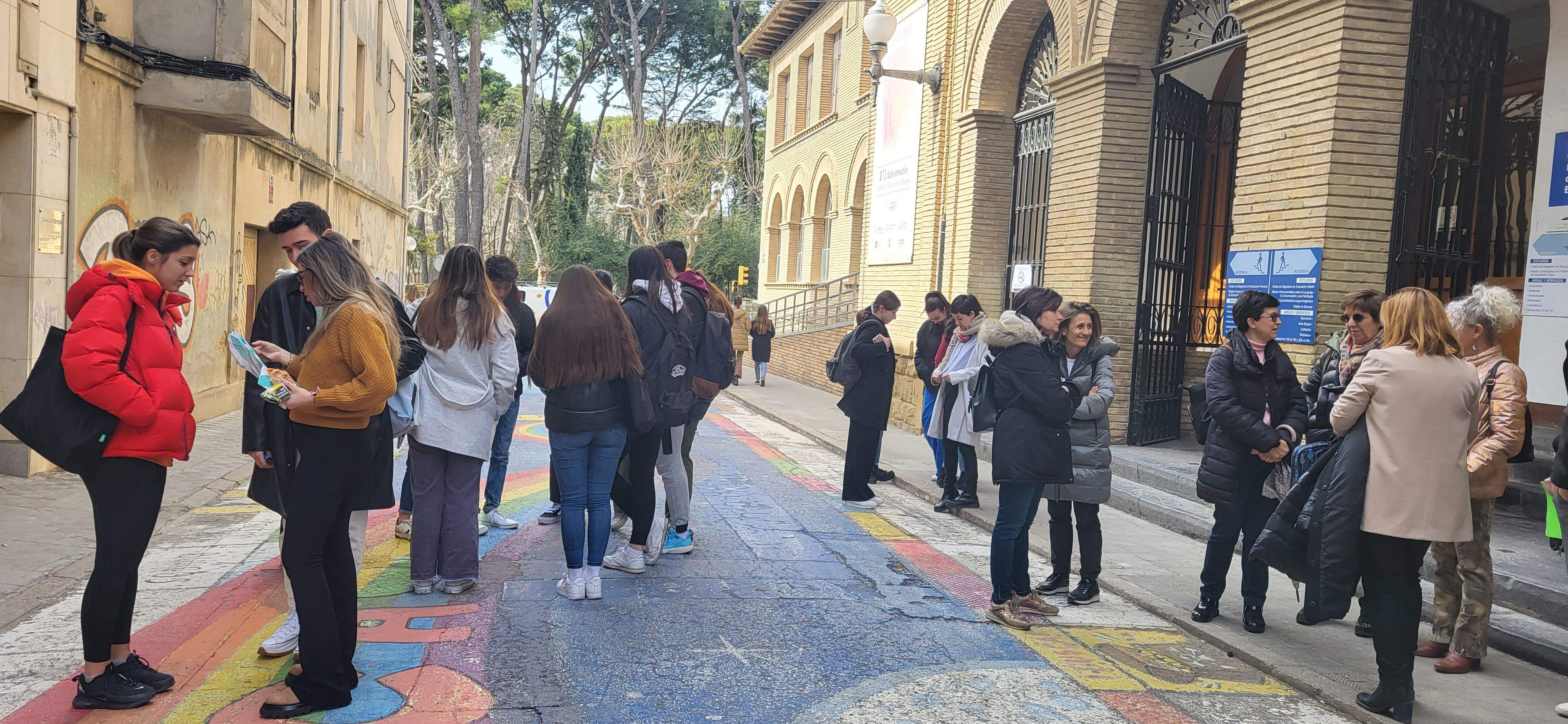 El 8M en el Campus de Huesca de la Universidad de Zaragoza. Foto Myriam Martínez 