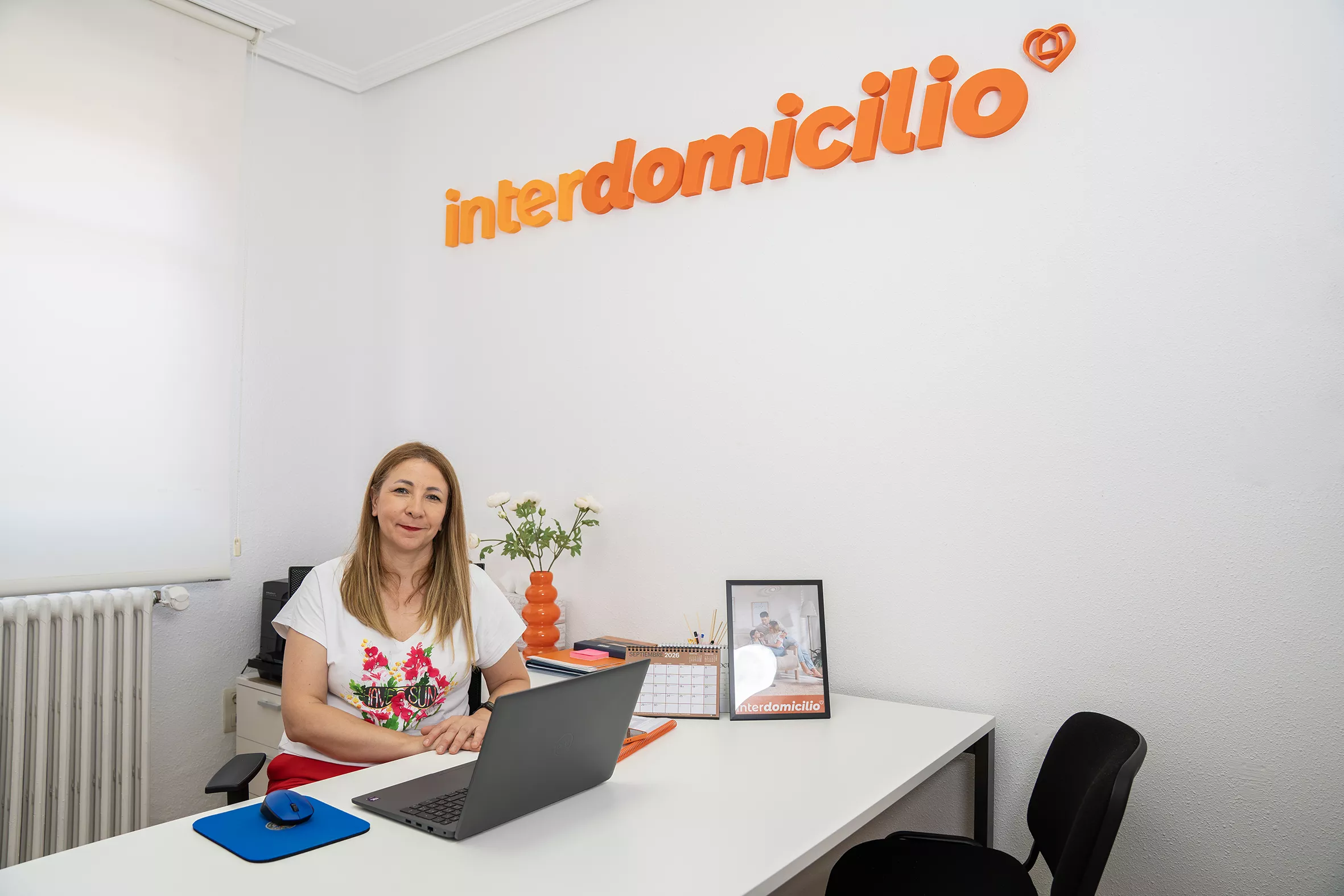 INTERDOMICILIO. Mika Lucaci, responsable de la delegación de Huesca. Fotografía de @Dariel Estenoz