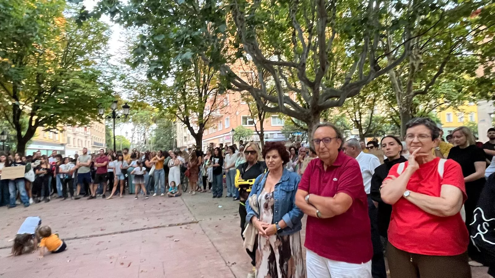 Concentración en Huesca por el derecho a la vivienda. Foto Mercedes Manterola