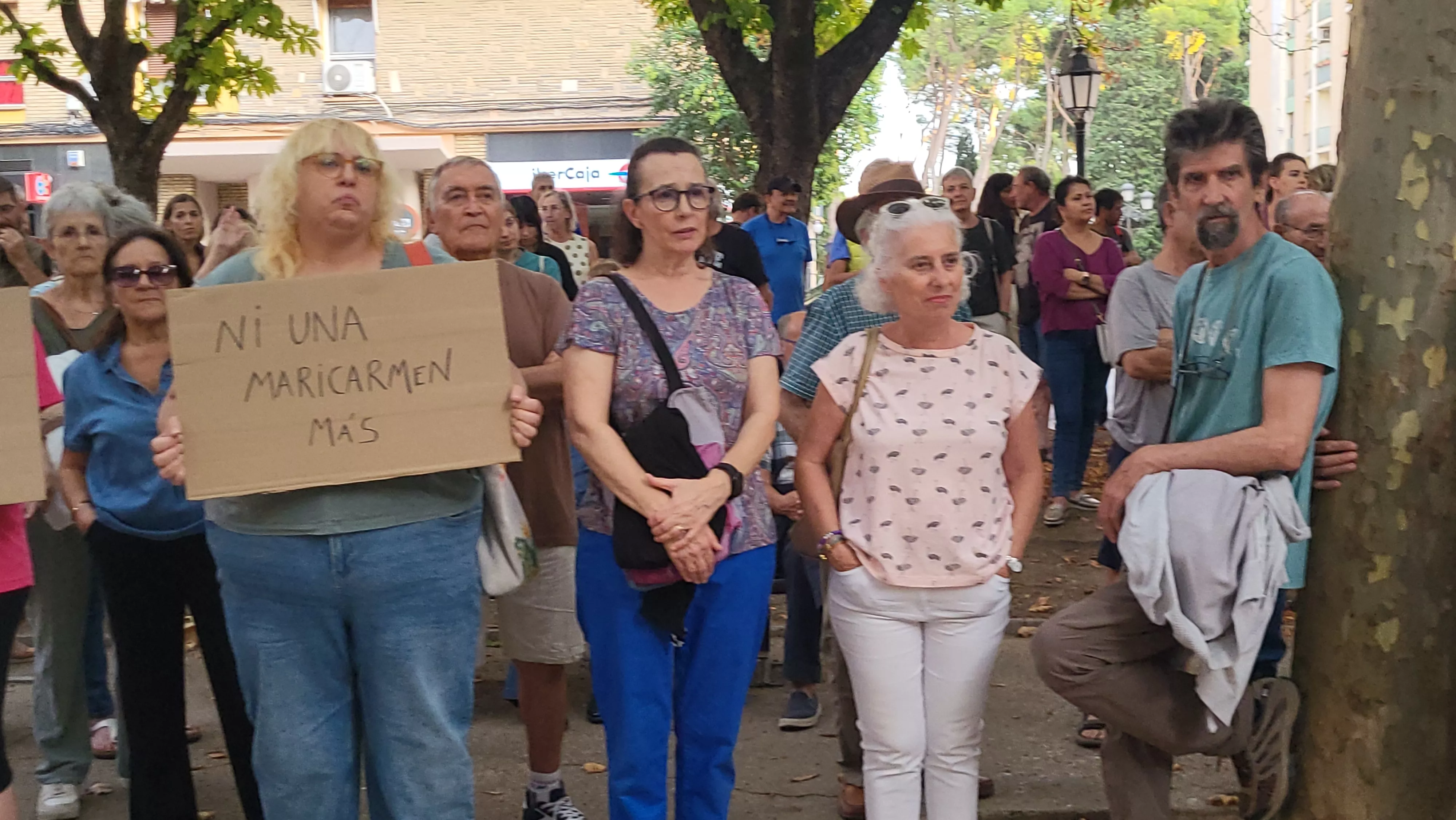 Concentración en Huesca por el derecho a la vivienda. Foto Mercedes Manterola