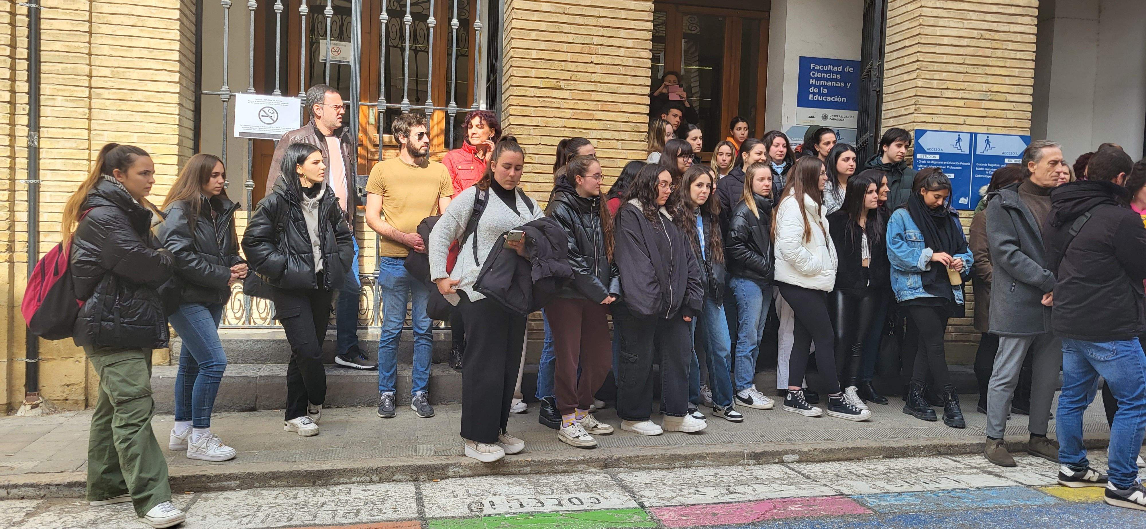 El 8M en el Campus de Huesca de la Universidad de Zaragoza. Foto Myriam Martínez 
