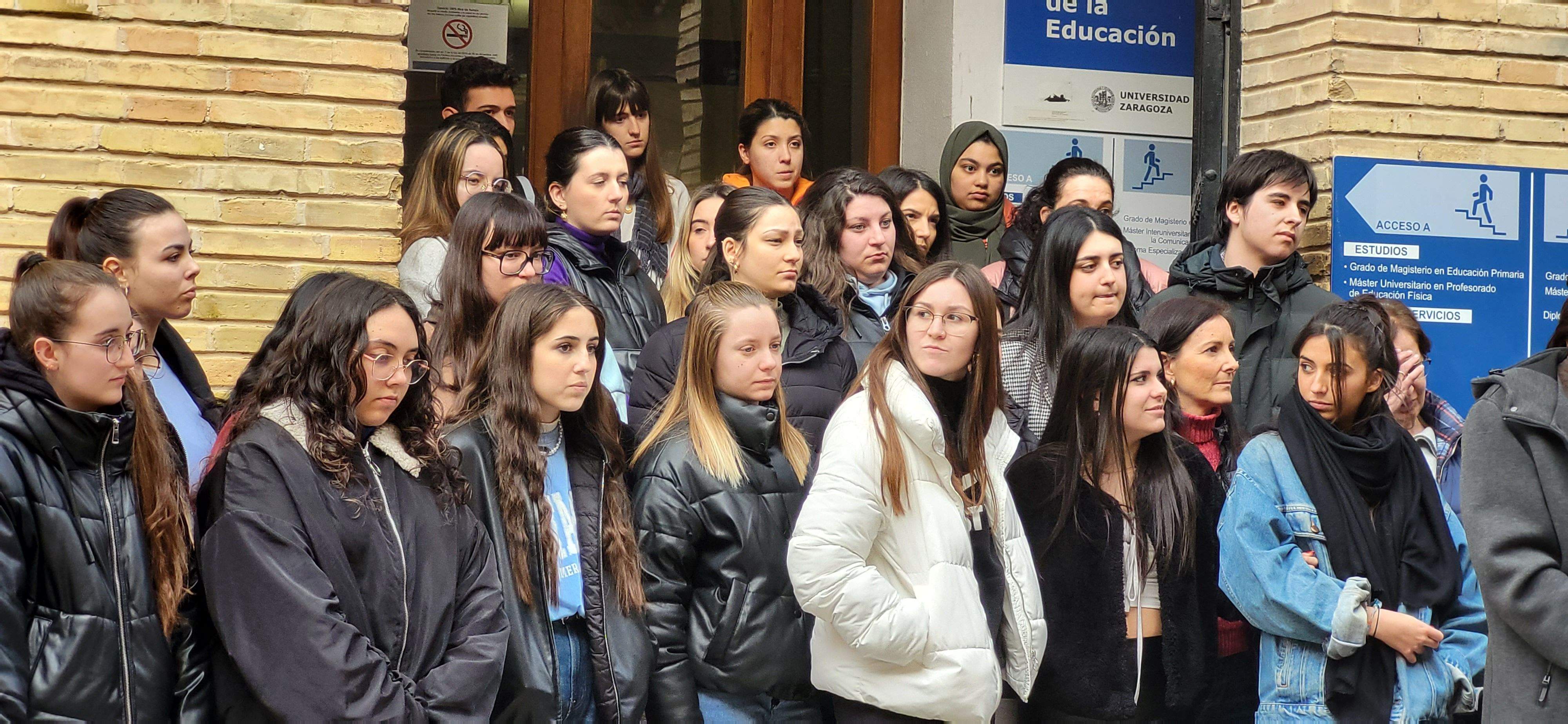 El 8M en el Campus de Huesca de la Universidad de Zaragoza. Foto Myriam Martínez 