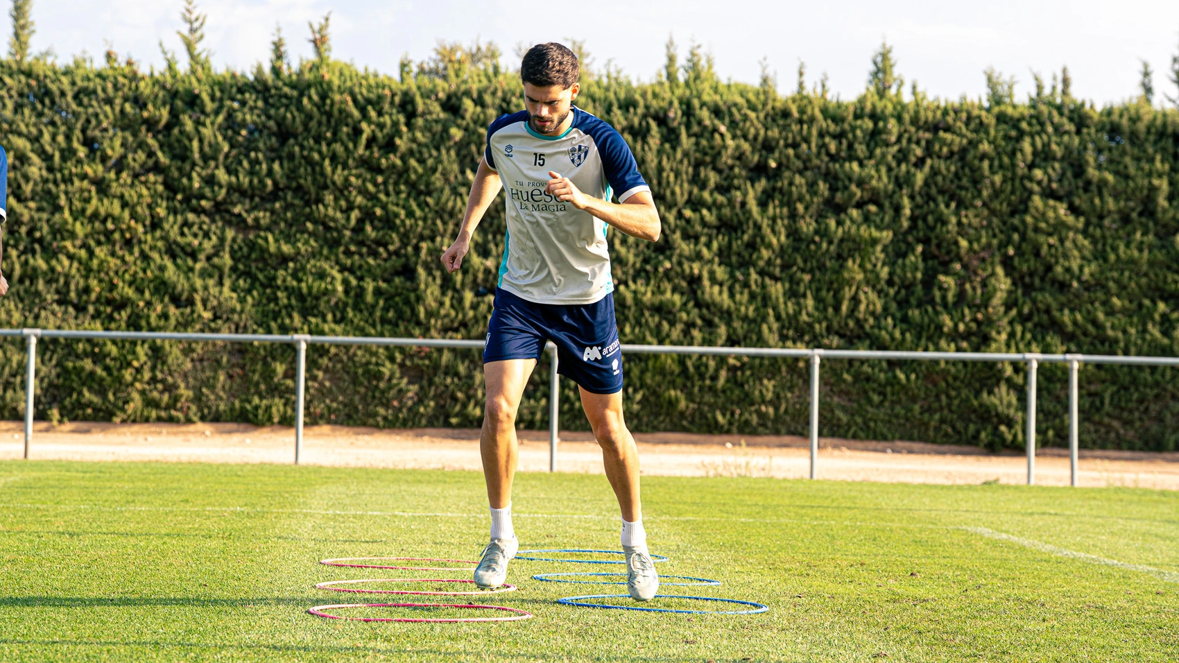 Guillem Molina, durante el entrenamiento de este jueves. Foto: SD Huesca