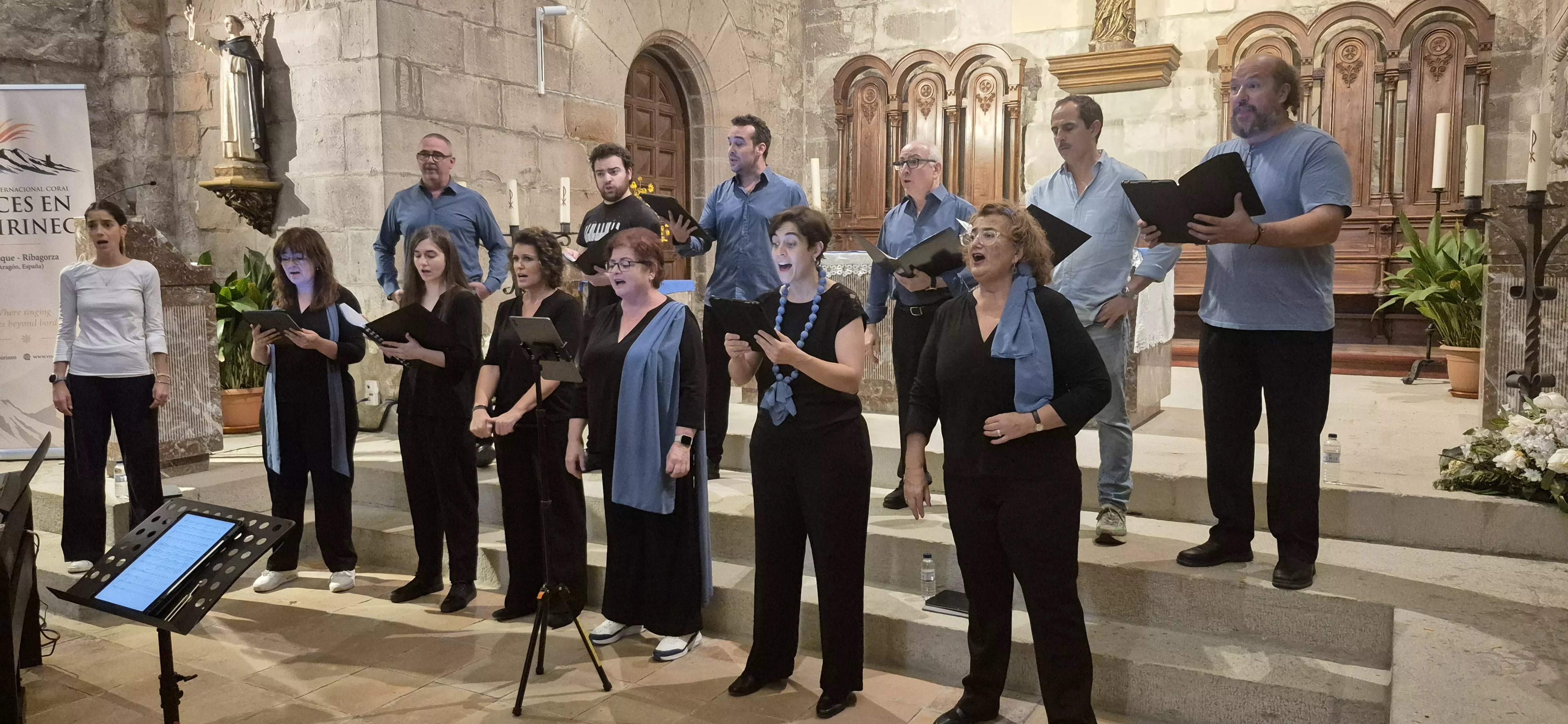Teselas Ensemble Vocal. Primera edición de Voces en el Pirineo. Foto Myriam Martínez