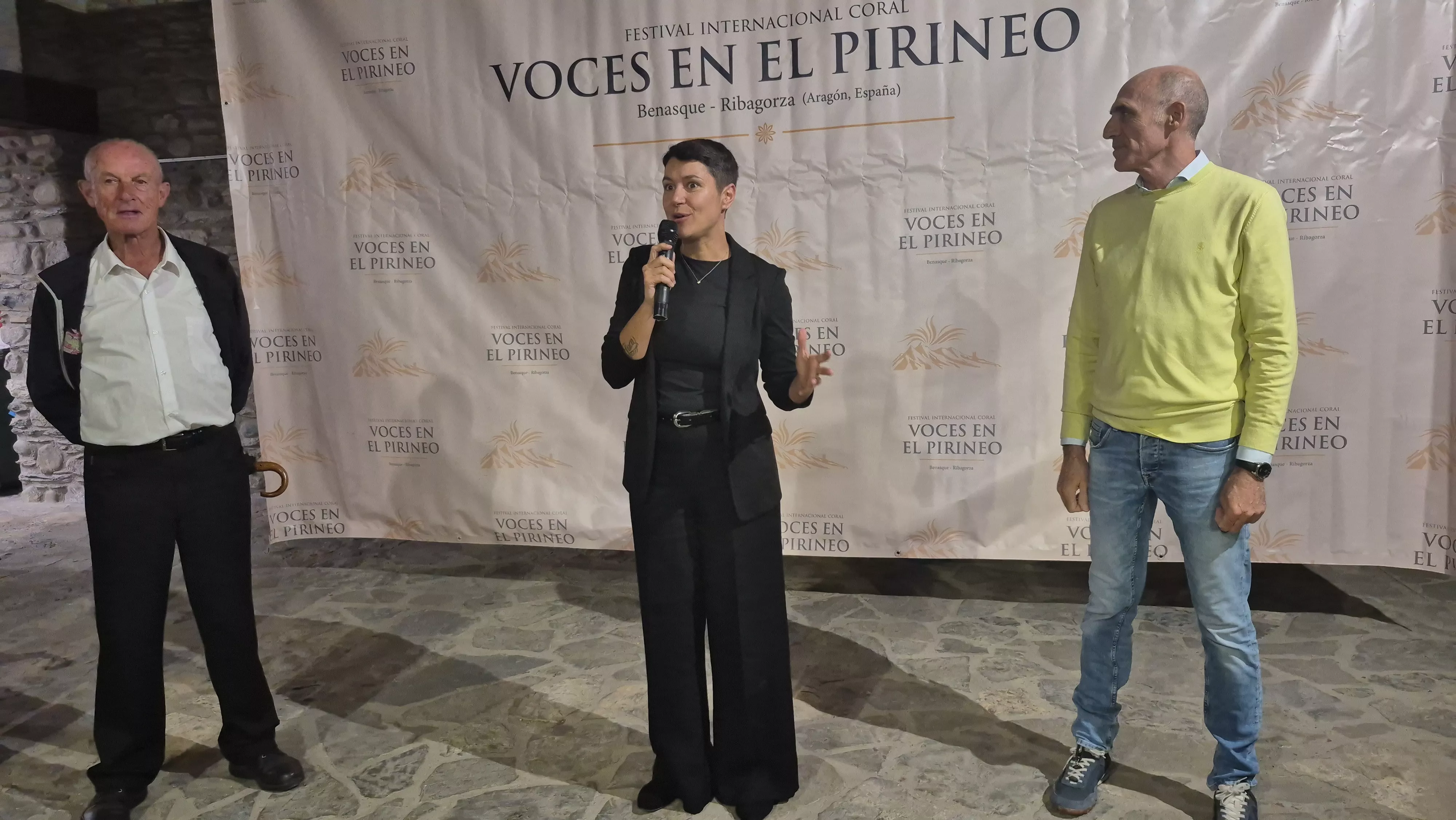 Iva Kirilova y Manuel Mora. Primera edición de Voces en el Pirineo. Foto Myriam Martínez