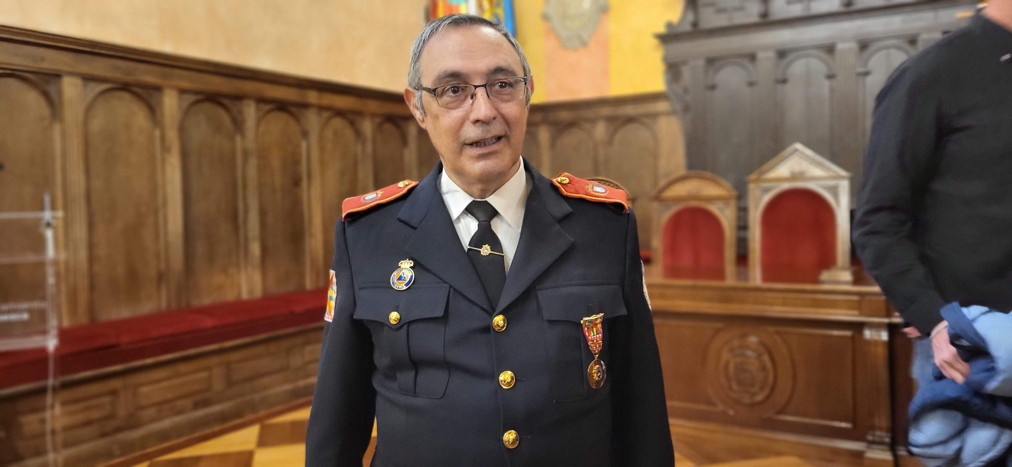 Homenaje al bombero Jacobo Morlán en el Ayuntamiento de Huesca. Foto: Mercedes Manterola