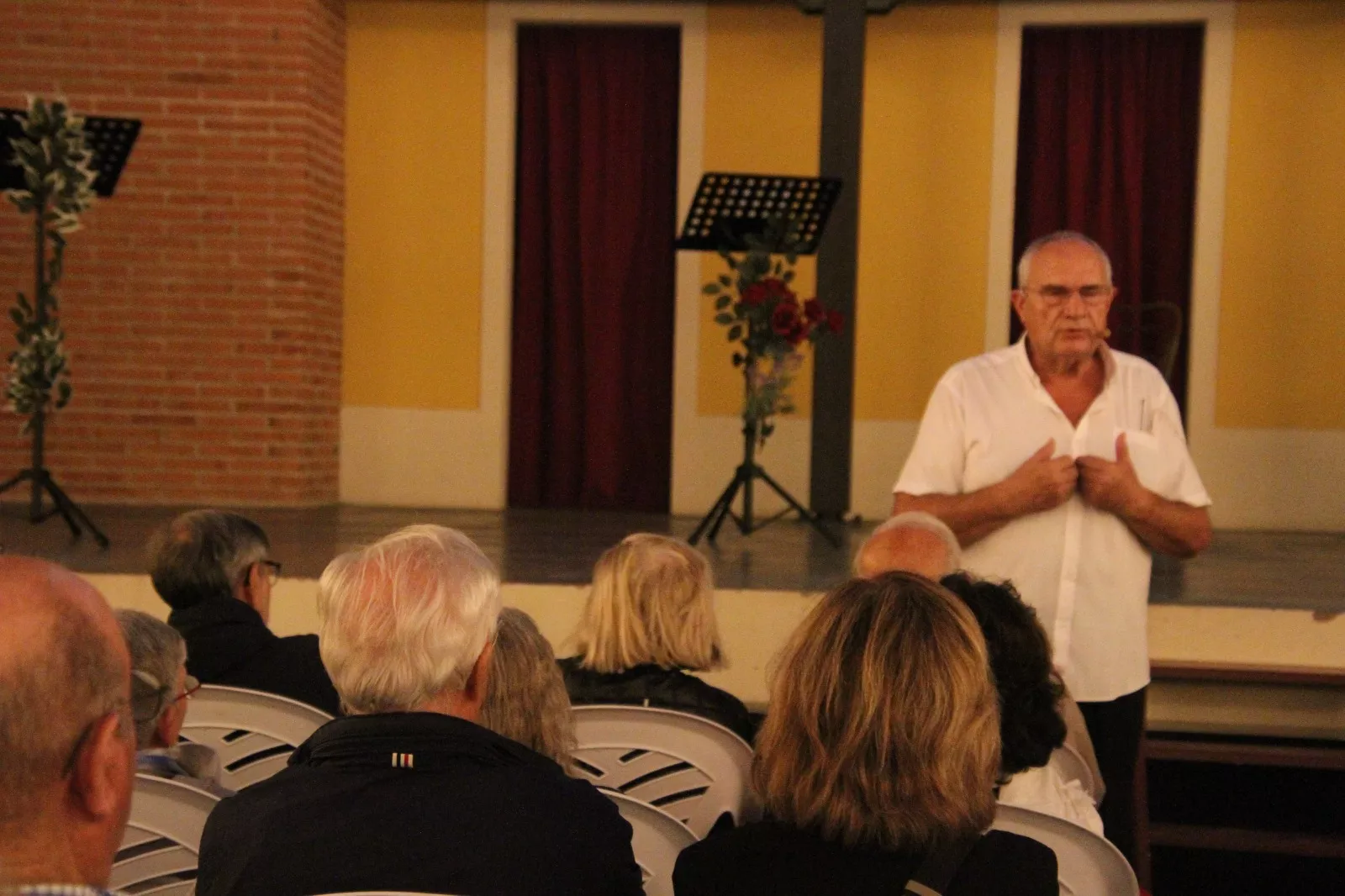 Reestreno de 'Entre dos amores' en el Corral de Comedias de Robres. Foto Carlos Neofato
