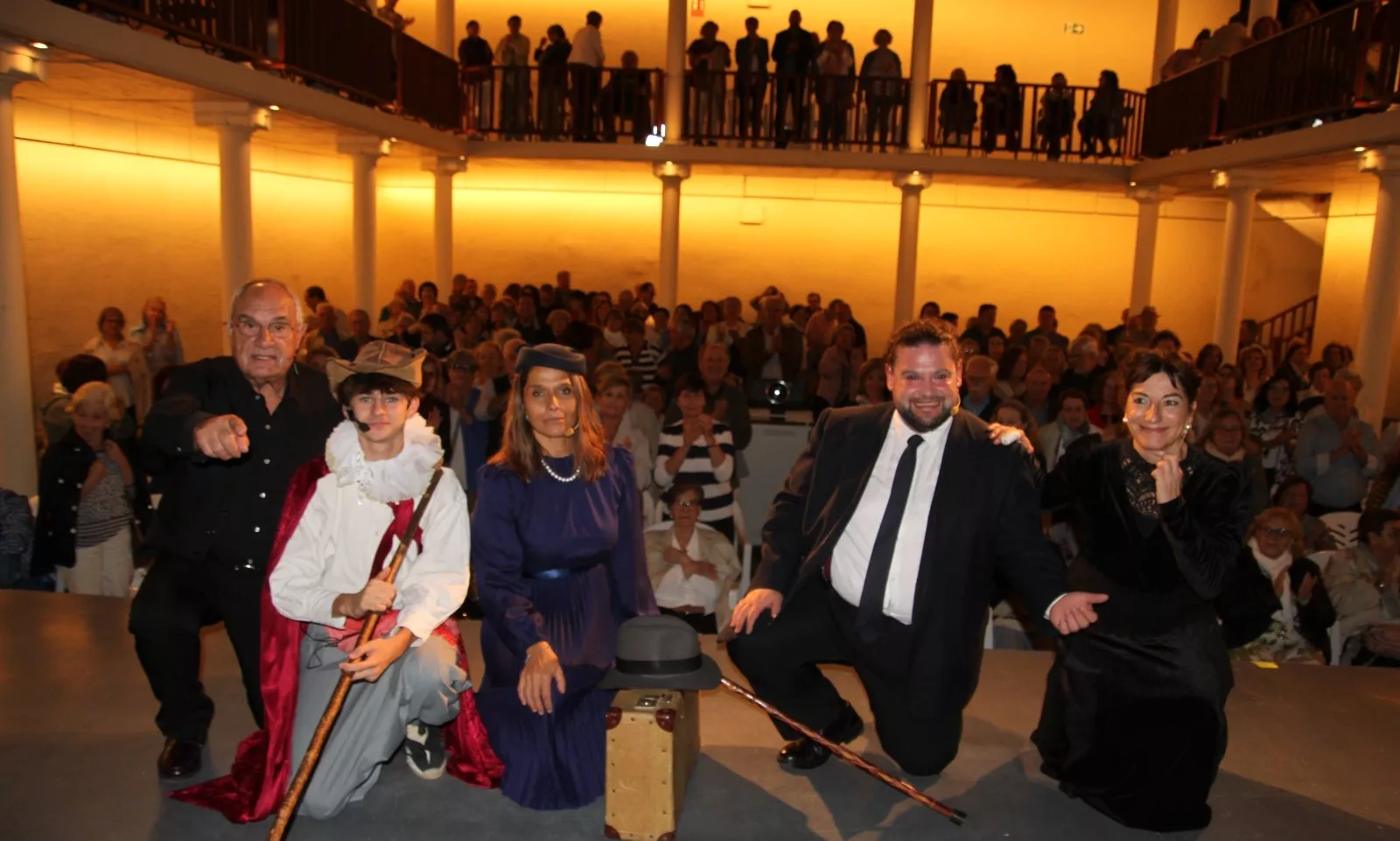 Reestreno de 'Entre dos amores' en el Corral de Comedias de Robres. Foto Carlos Neofato