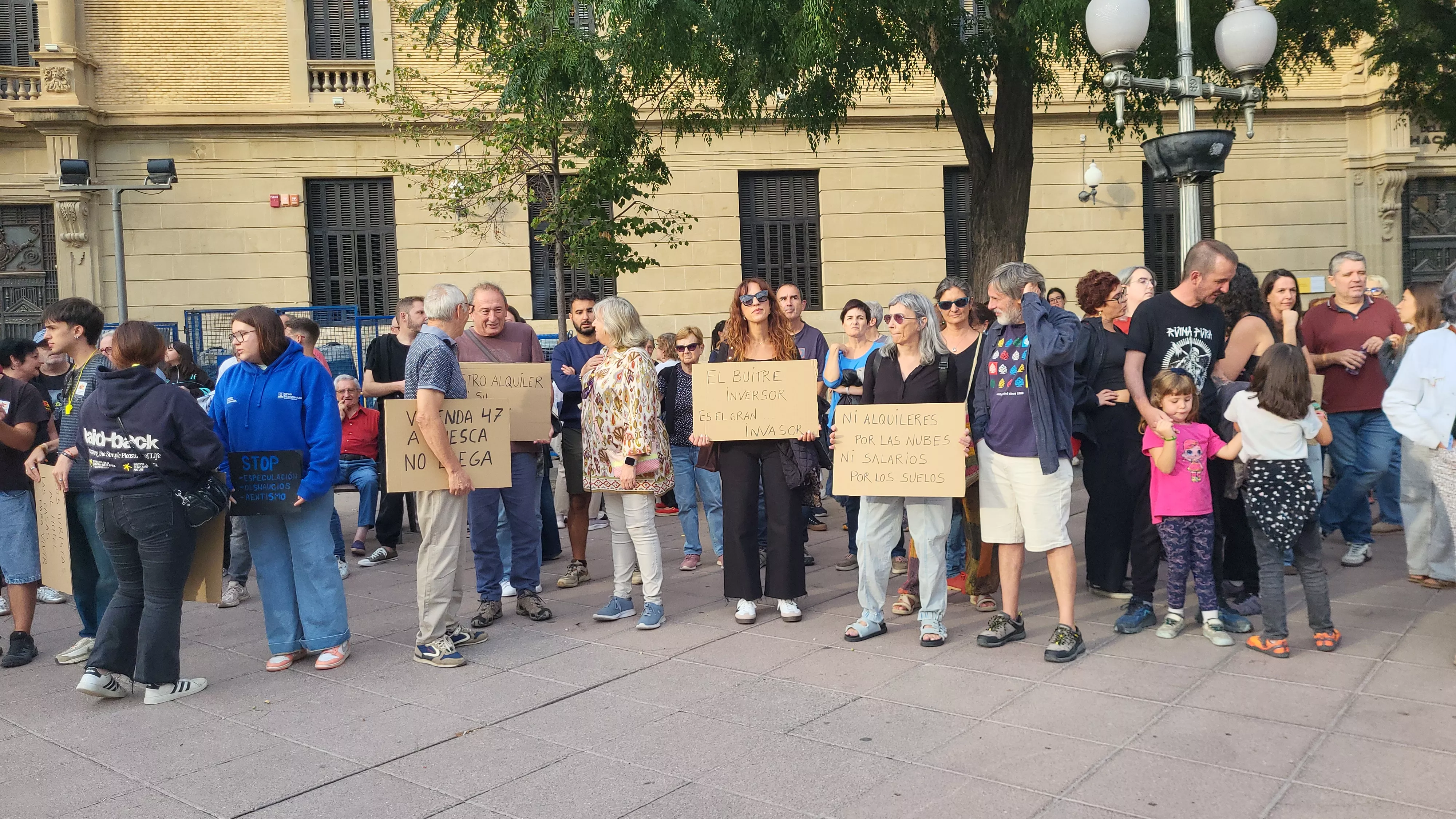 Protesta por la vivienda en Huesca. Foto Mercedes Manterola