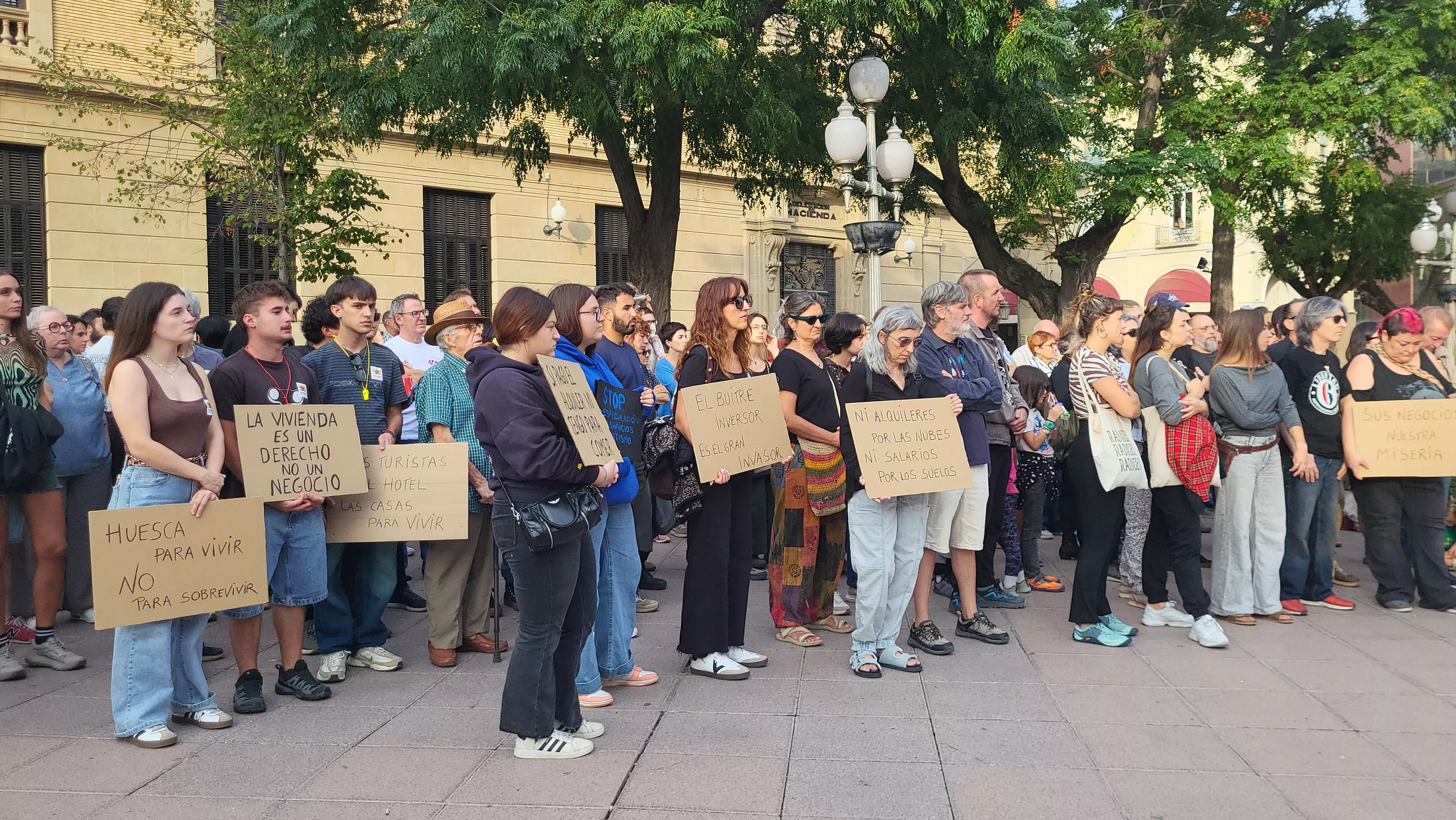 Protesta por la vivienda en Huesca. Foto Mercedes Manterola