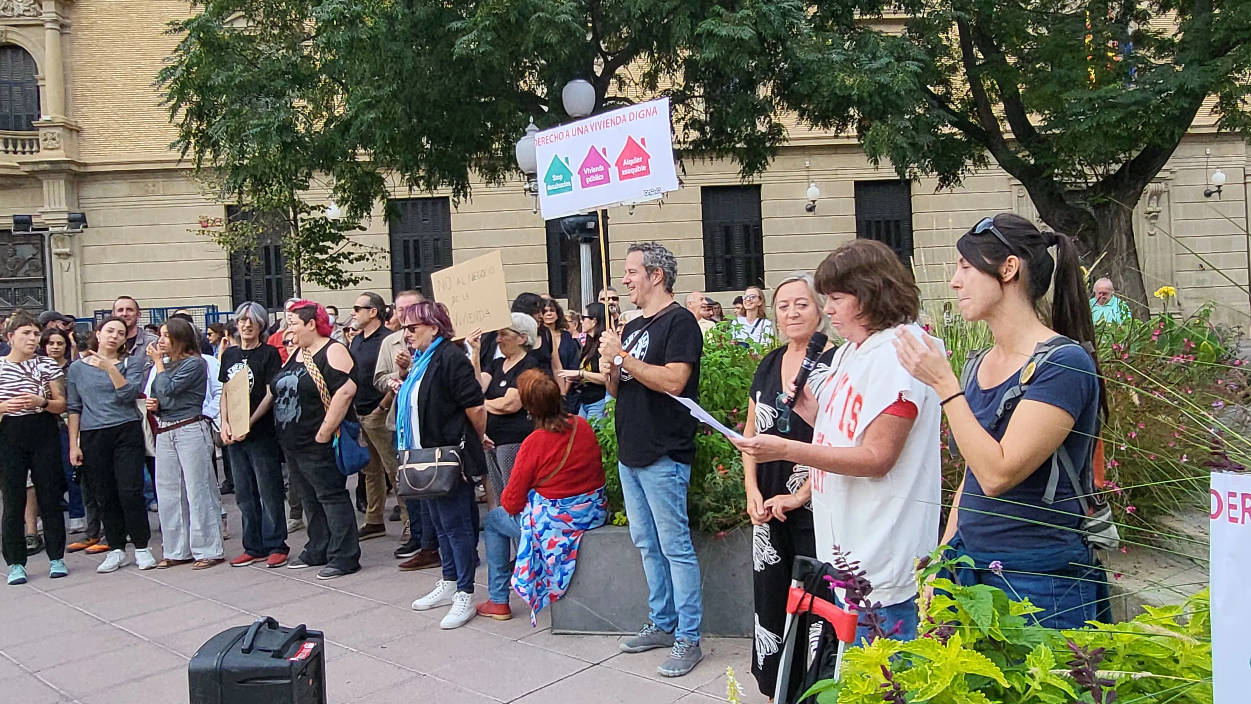 Protesta por la vivienda en Huesca. Foto Mercedes Manterola