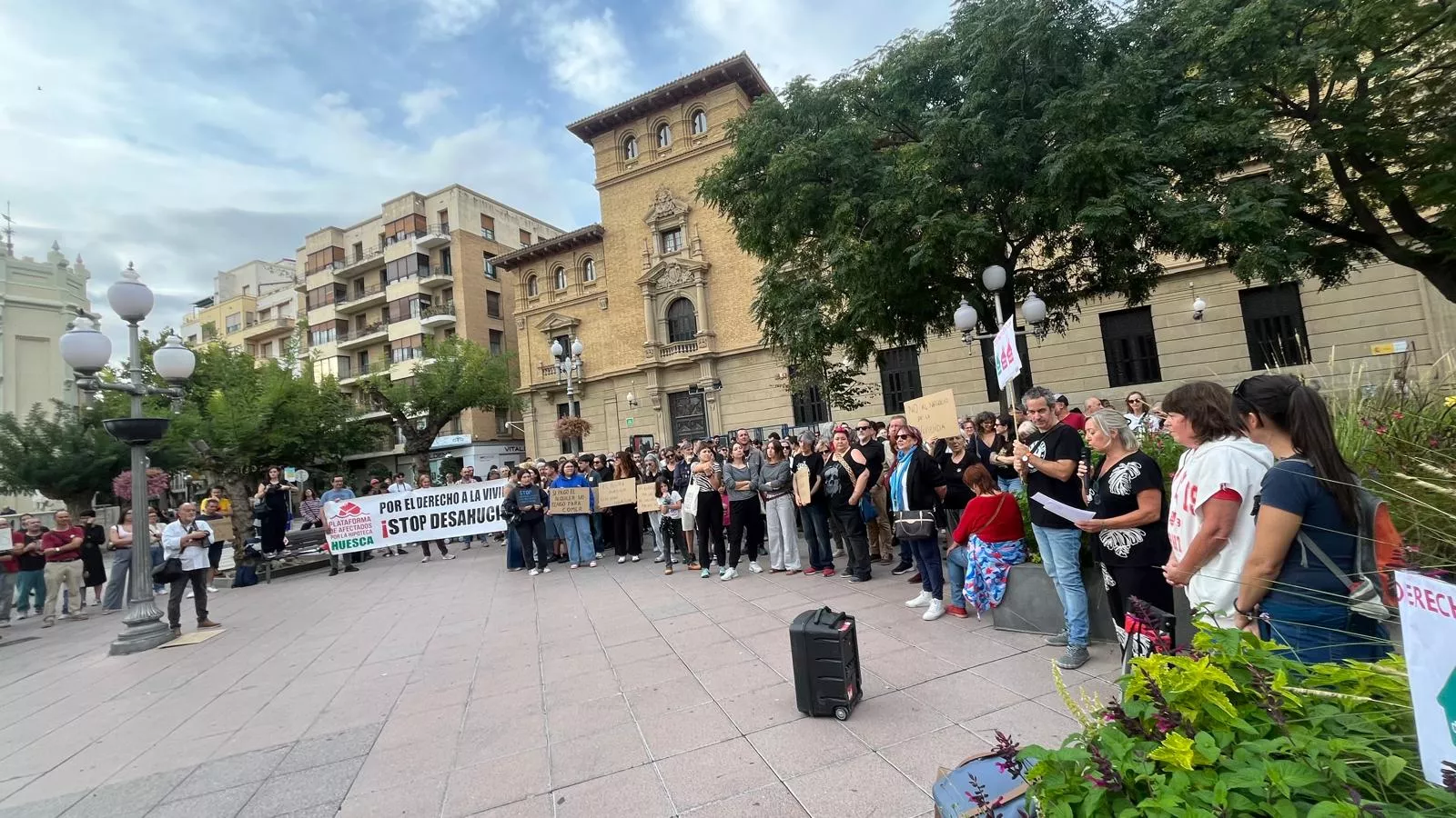 Protesta por la vivienda en Huesca. Foto Mercedes Manterola