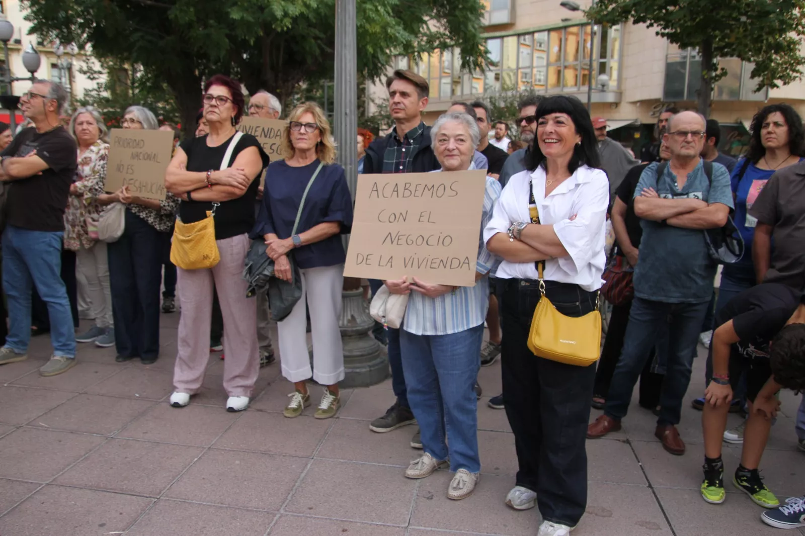 Protesta por la vivienda en Huesca. Foto Carlos Neofato