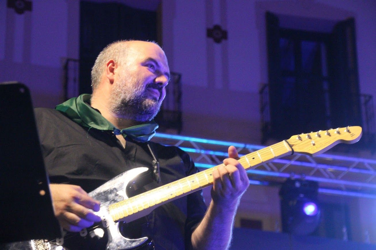 Orquesta Cimarrón. Foto Carlos Neofato