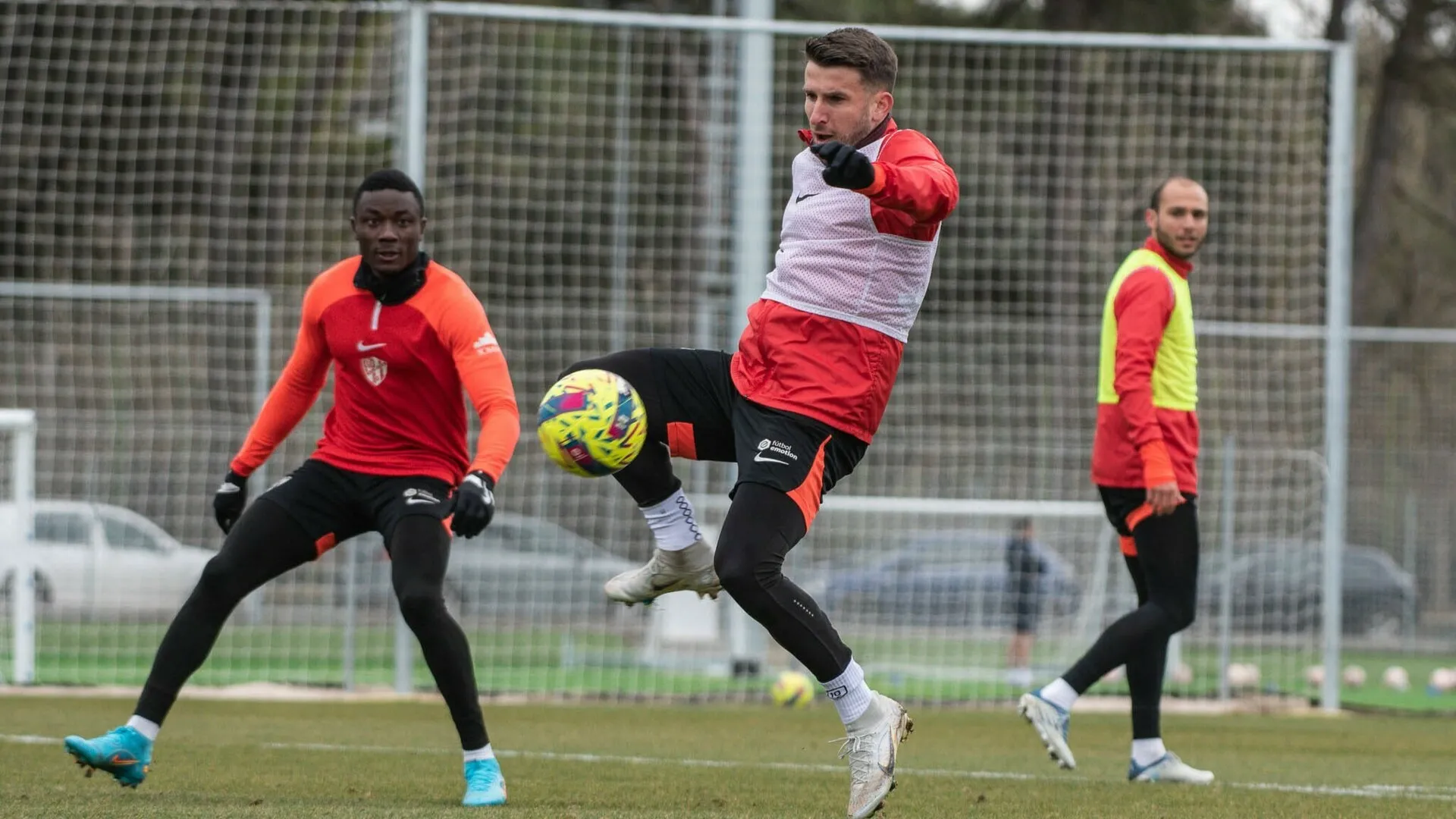 Gerard Valentín, durante un entrenamiento. Foto SD Huesca