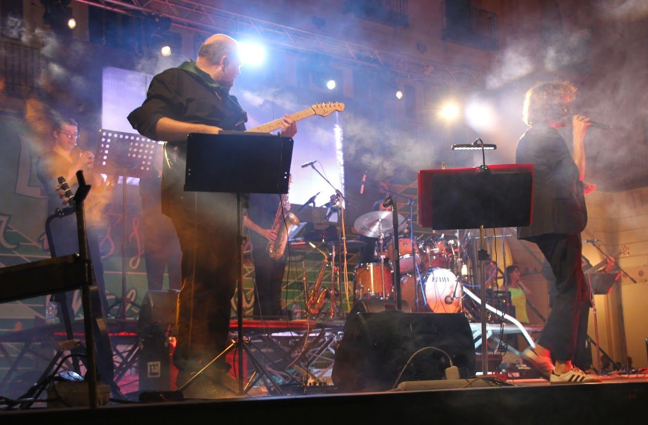 Orquesta Cimarrón. Foto Carlos Neofato 