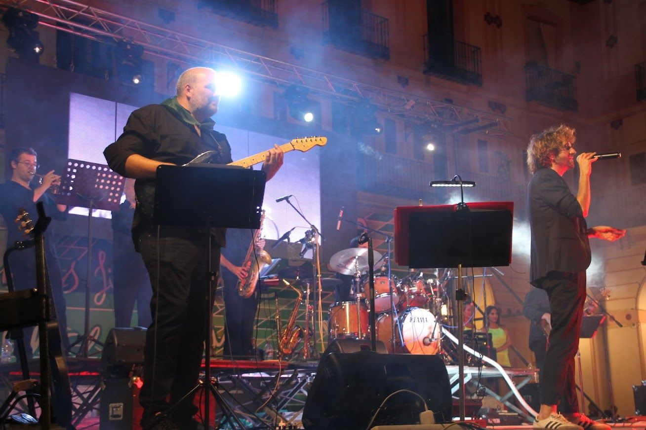 Orquesta Cimarrón. Foto Carlos Neofato 