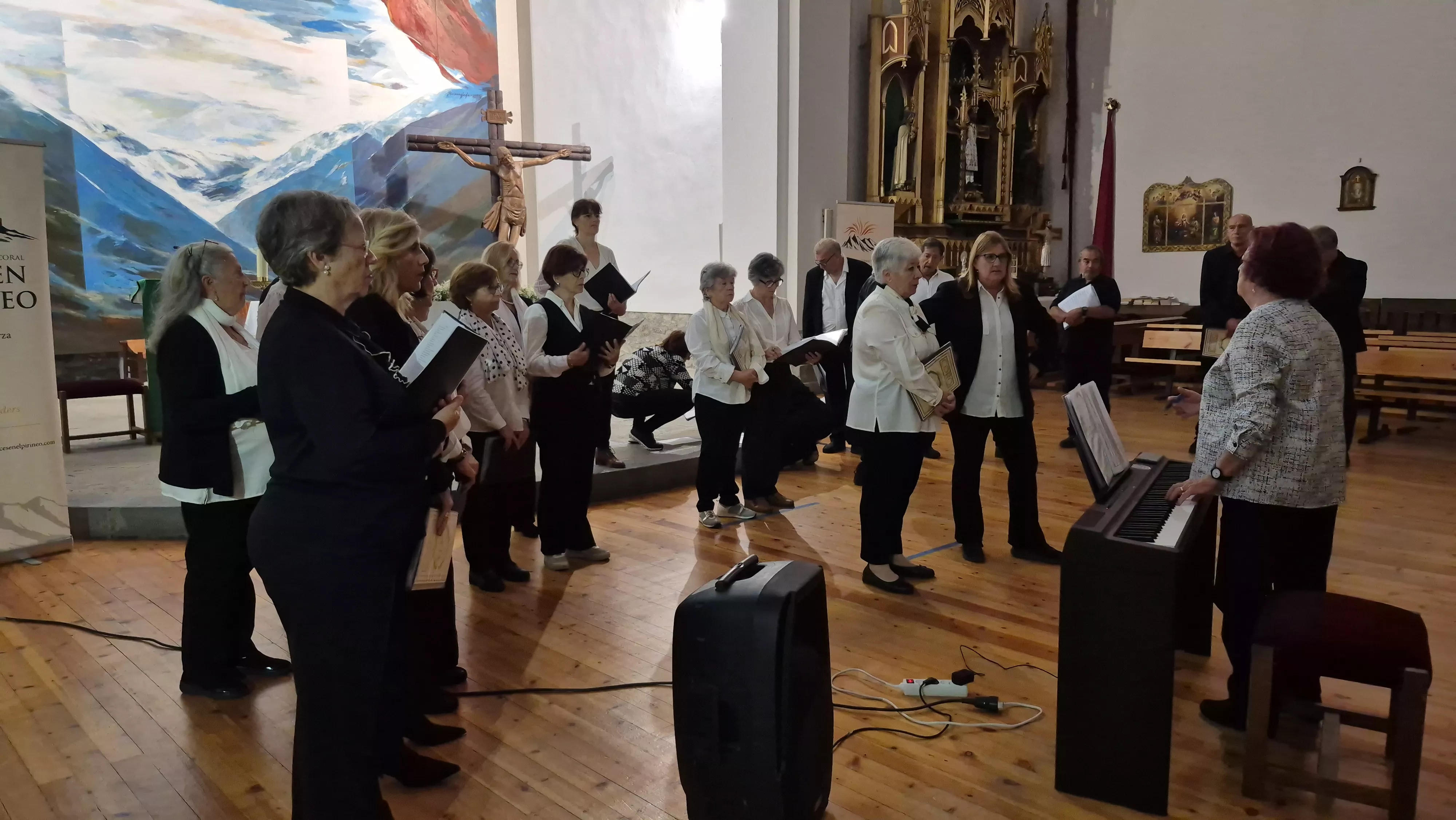 Coro de la Universidad Ciudadana. Clausura de Voces en el Pirineo 2026. Foto Myriam Martínez
