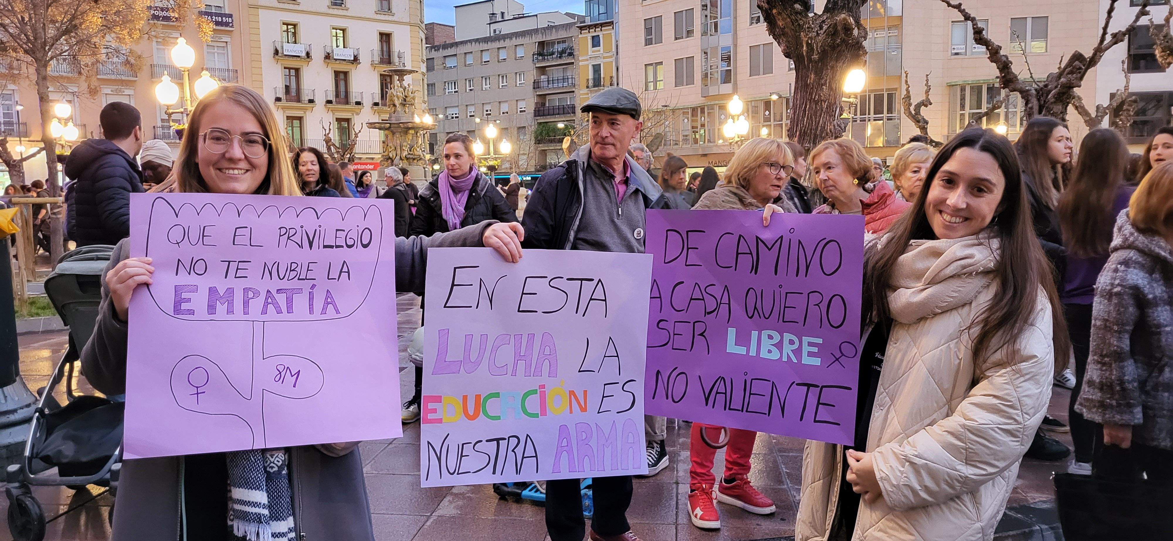 Manifestación por el 8M en Huesca. Foto: Mercedes Manterola