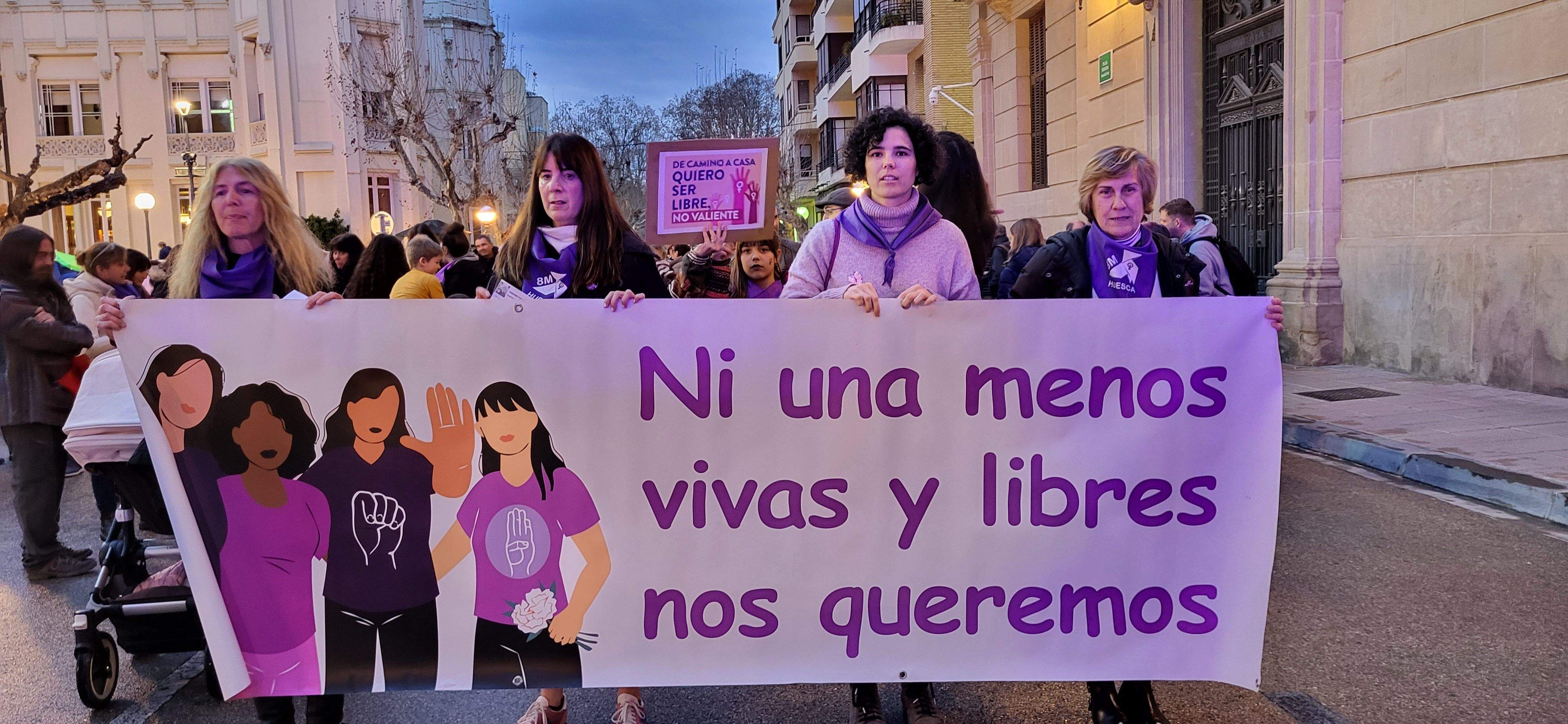 Manifestación por el 8M en Huesca. Foto: Mercedes Manterola