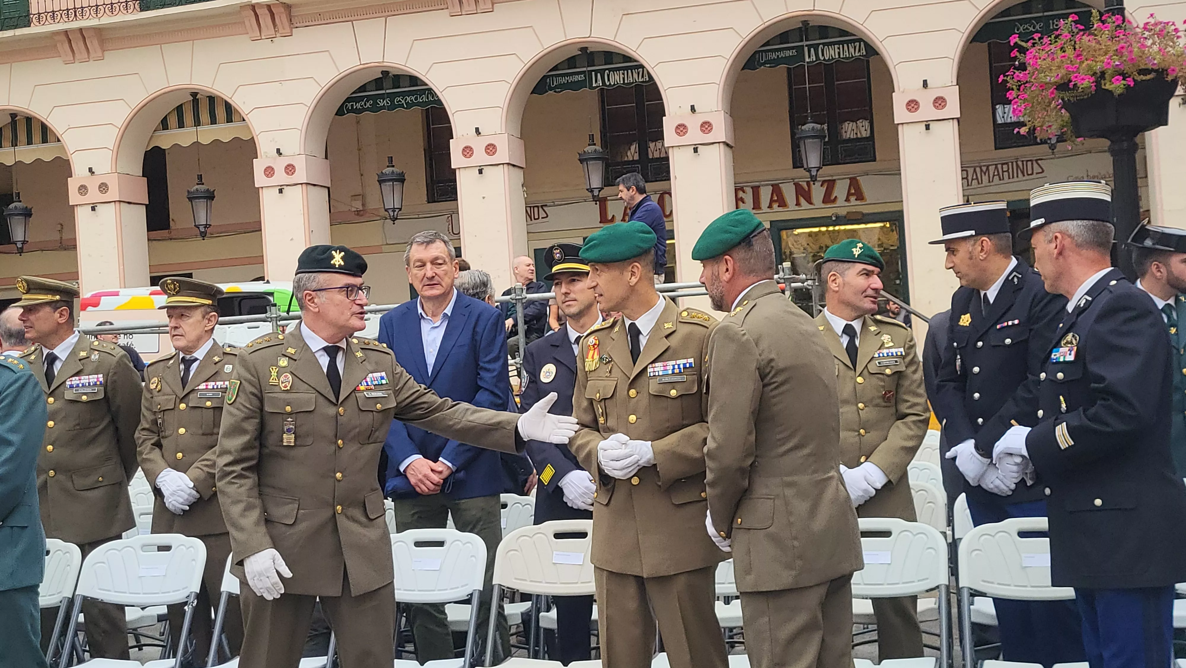 Celebración del Día de la Policía Nacional en Huesca. Foto Mercedes Manterola