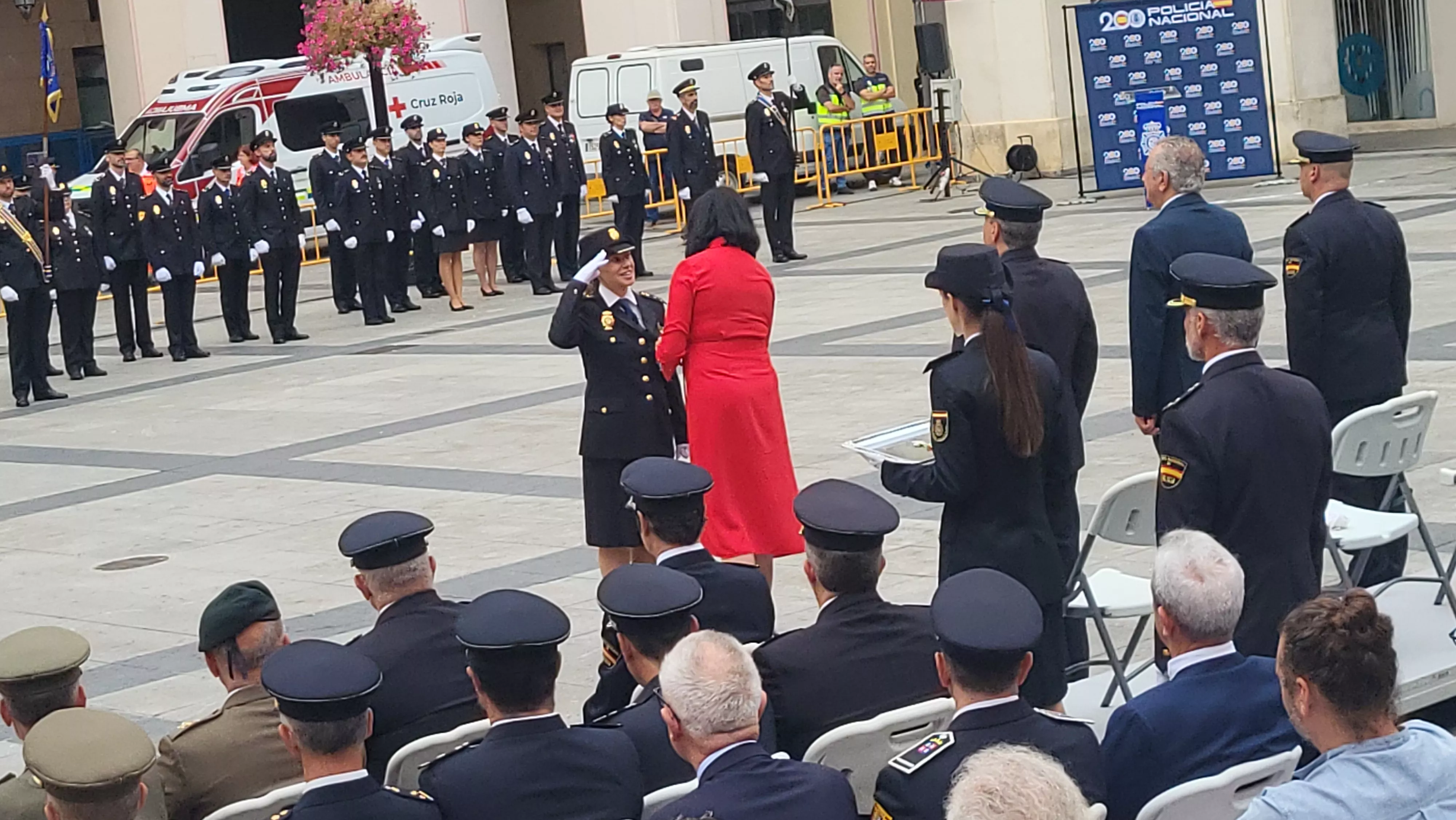 Celebración del Día de la Policía Nacional en Huesca. Foto Mercedes Manterola