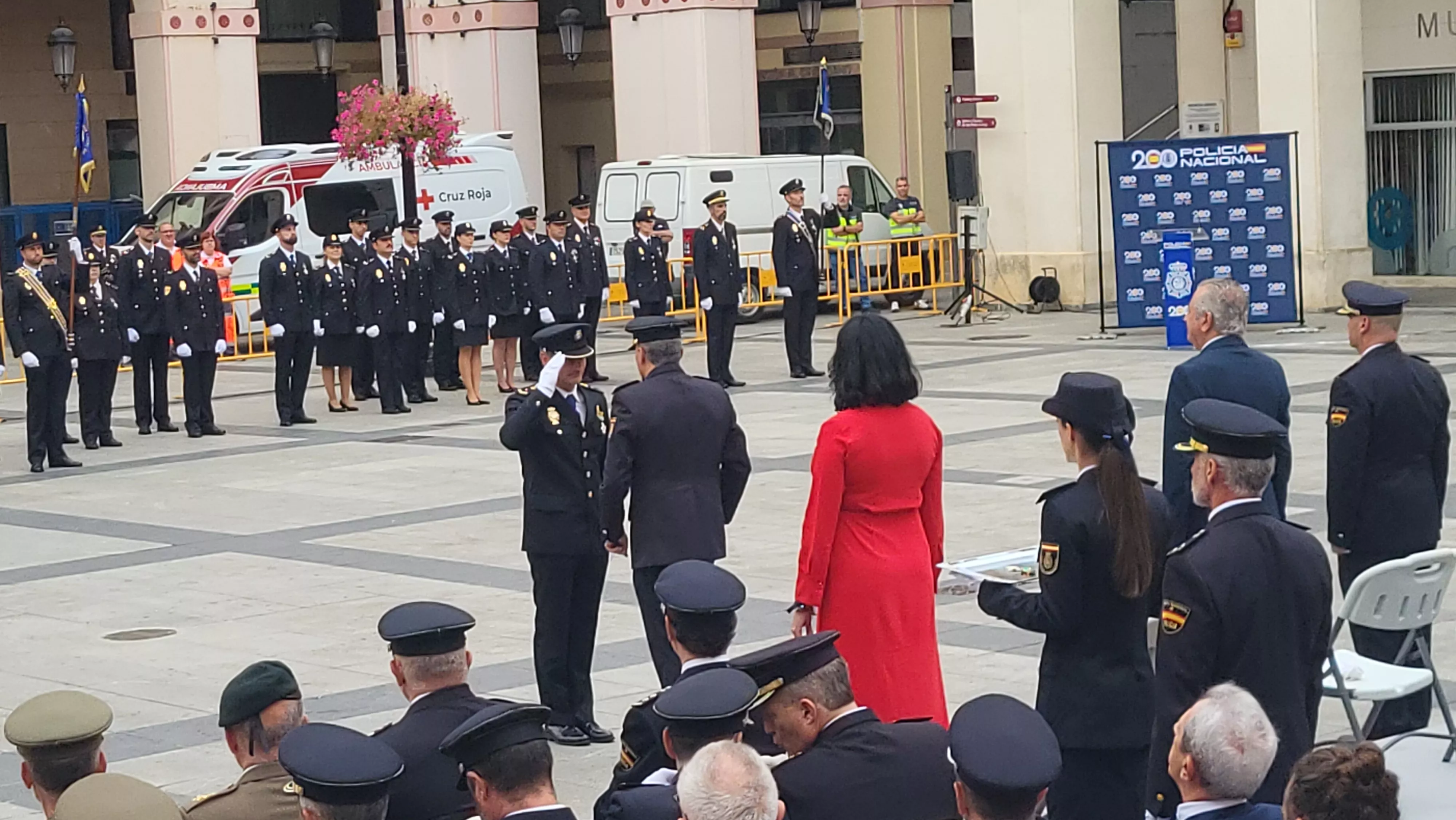 Celebración del Día de la Policía Nacional en Huesca. Foto Mercedes Manterola